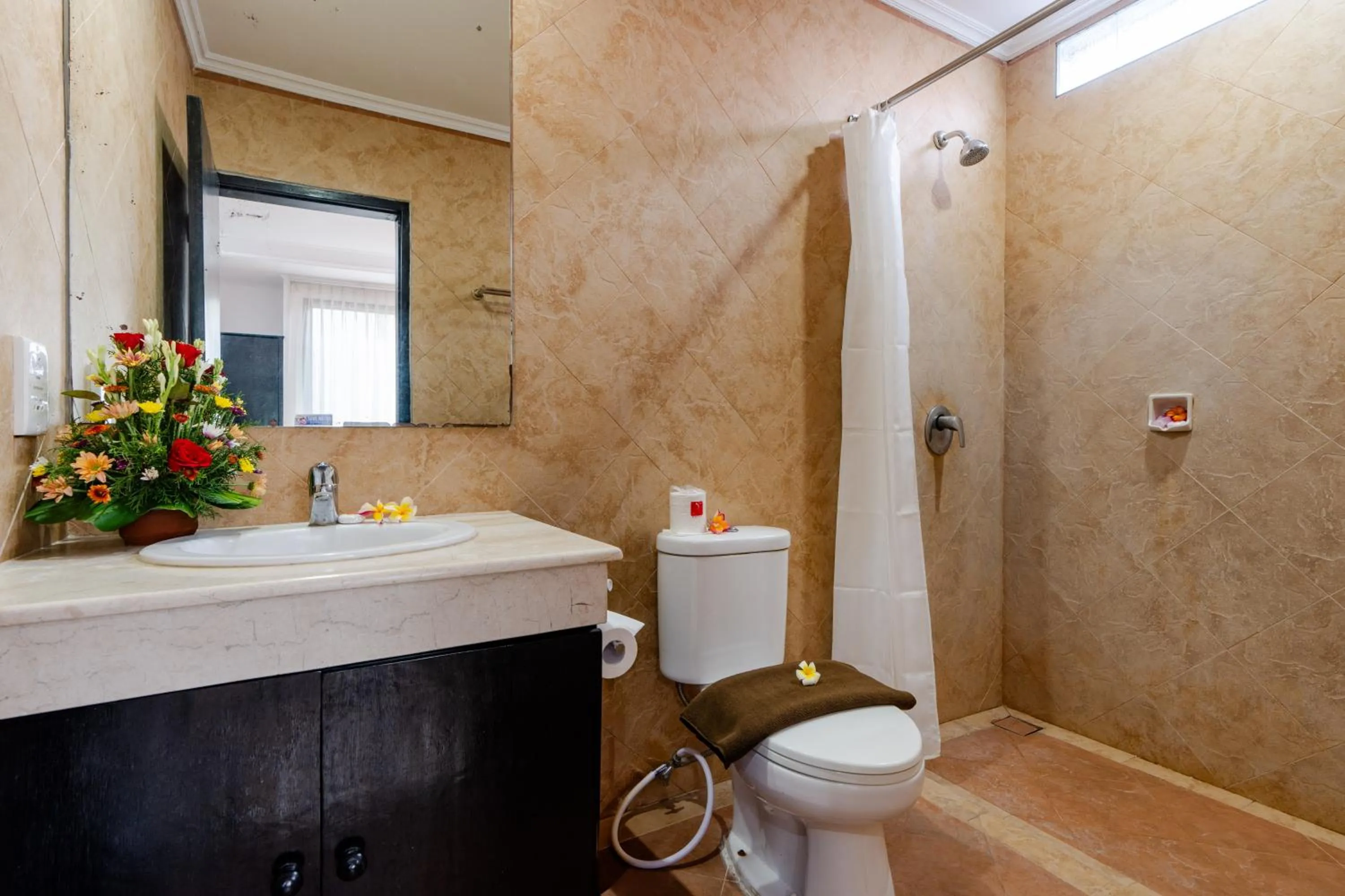 Bathroom in Dewi Sri Hotel