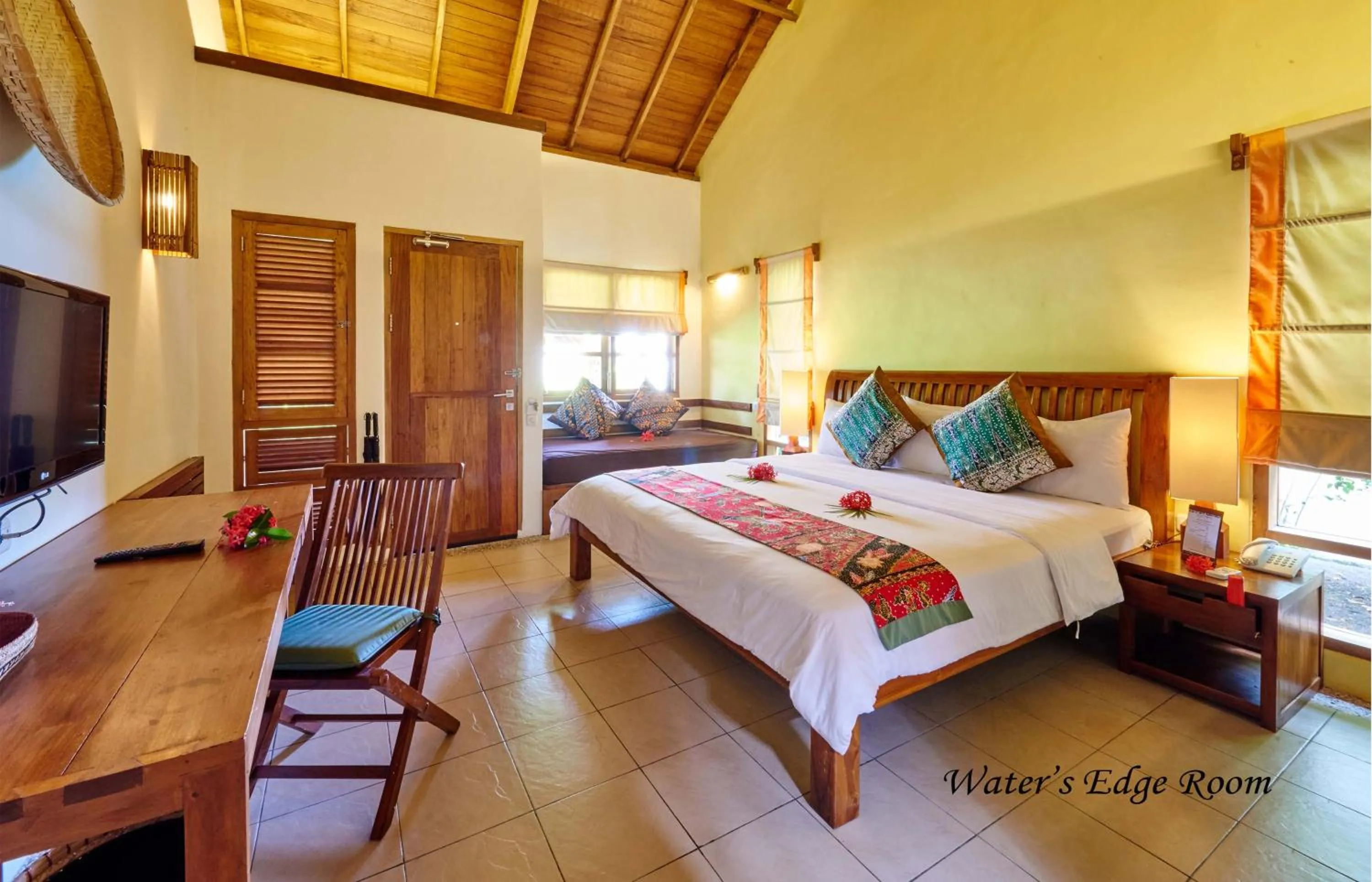 Bedroom, Bed in Cocotinos Manado