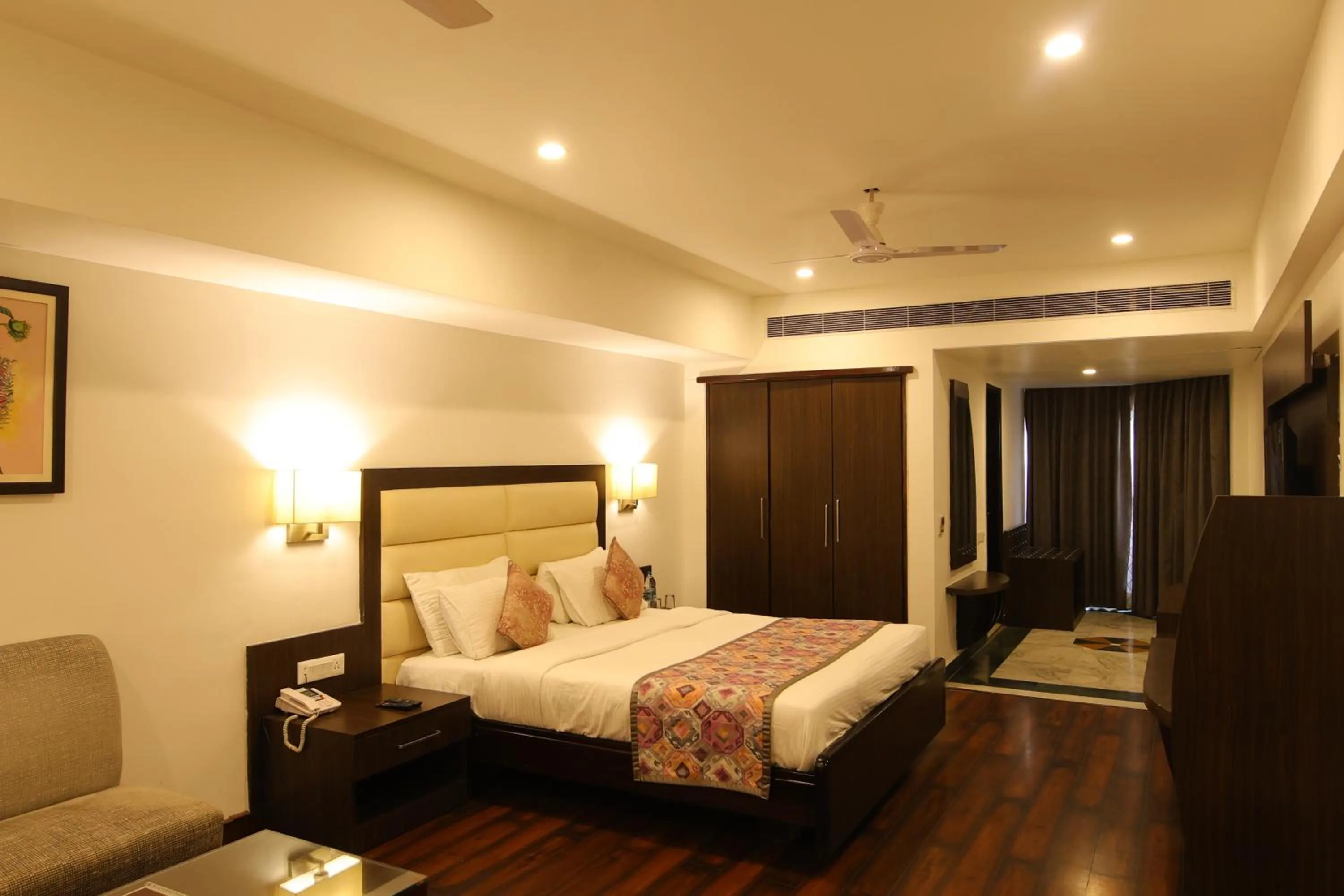 Bed in Hotel Natraj Rishikesh