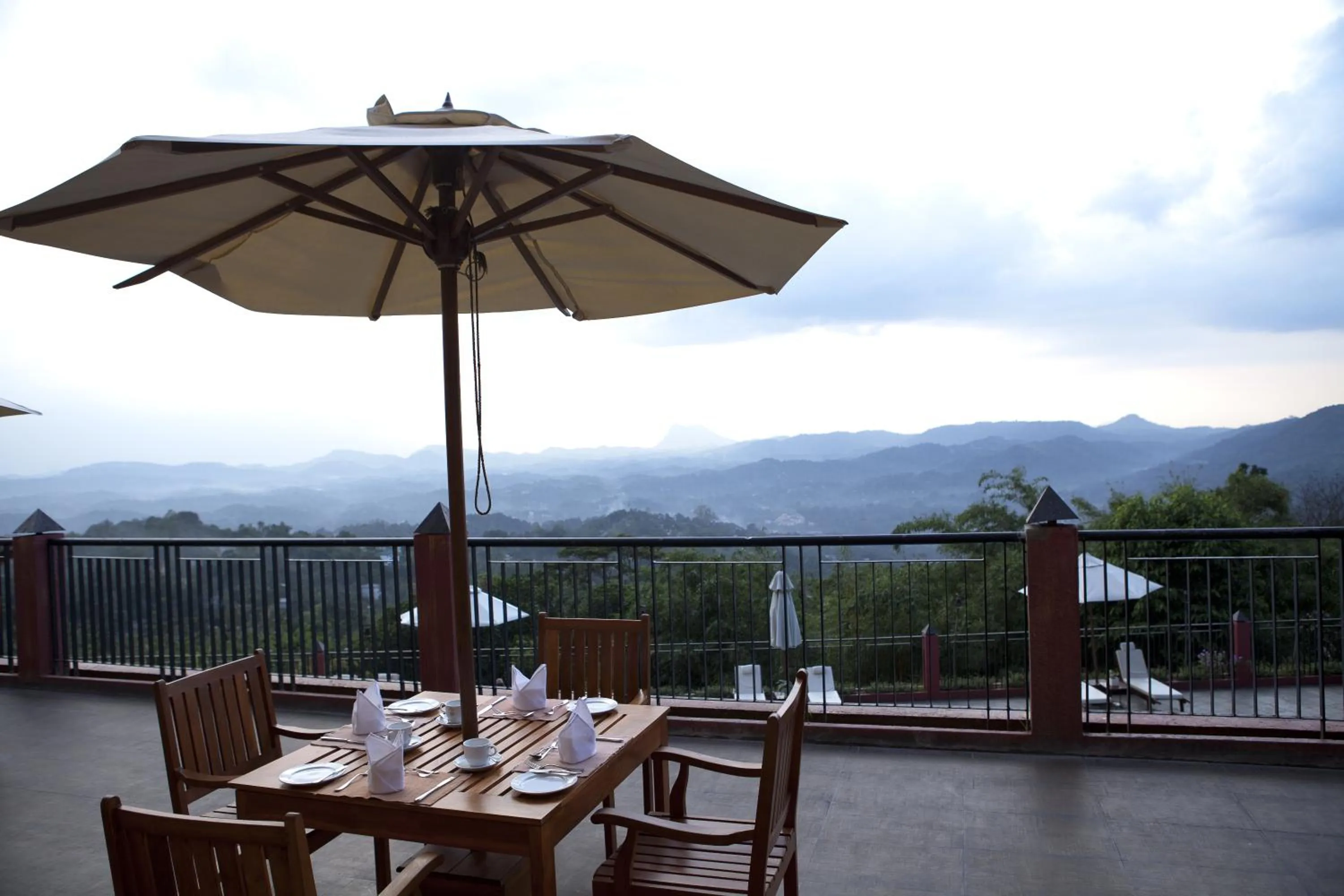 Restaurant/places to eat in Amaya Hills Kandy