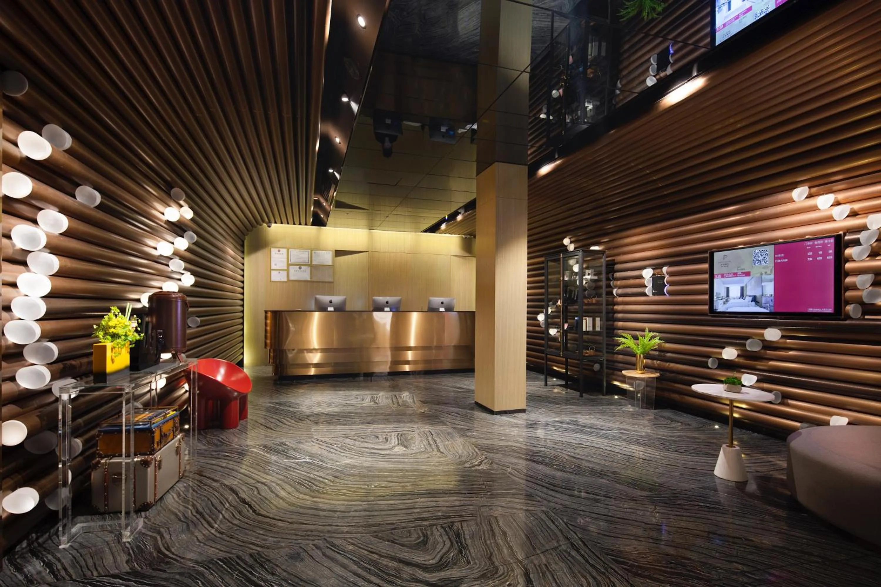 Lobby or reception in Paco Hotel Guangzhou Jiangtai Road Metro Branch