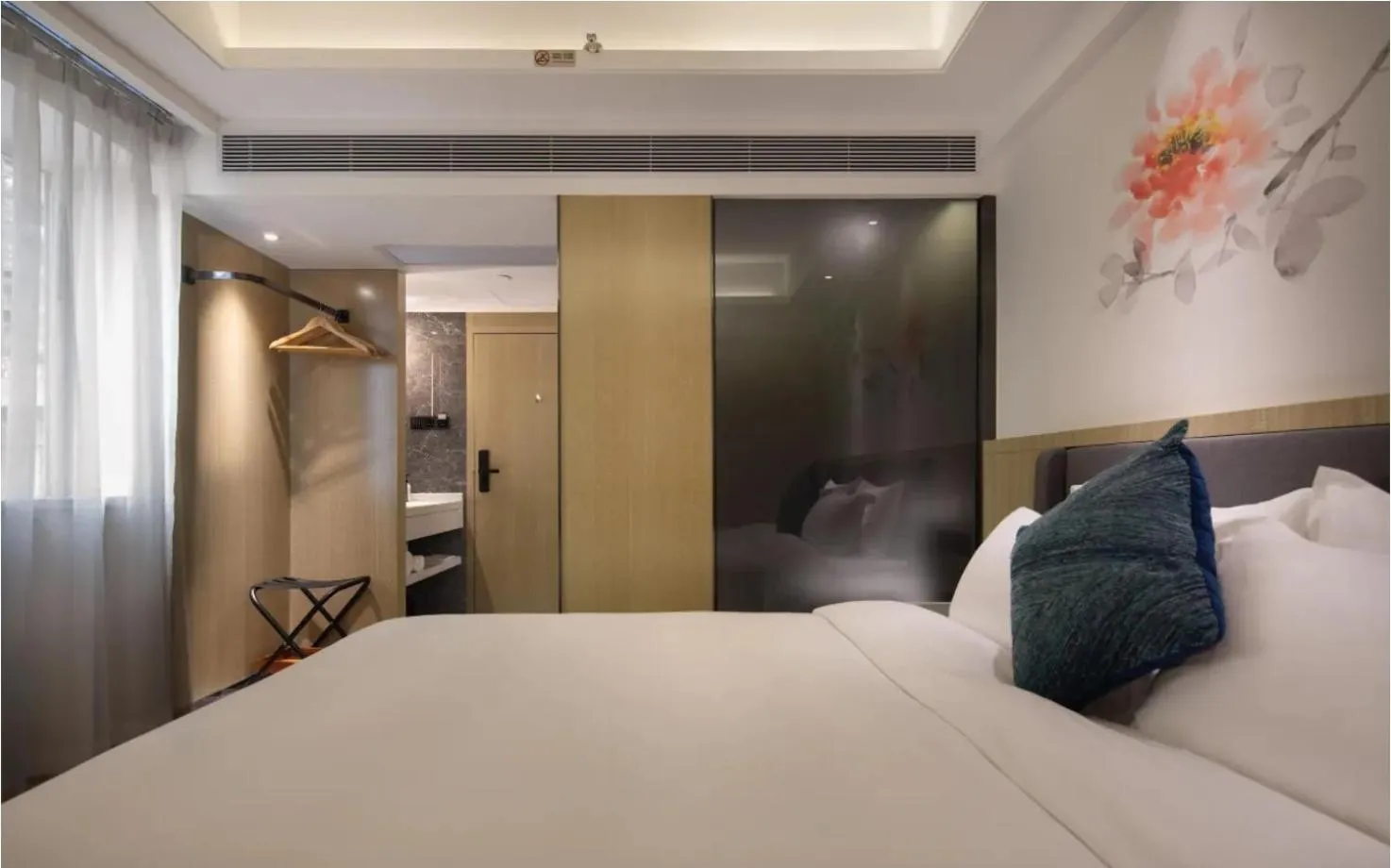 Bedroom, Bed in Paco Hotel Guangzhou Jiangtai Road Metro Branch