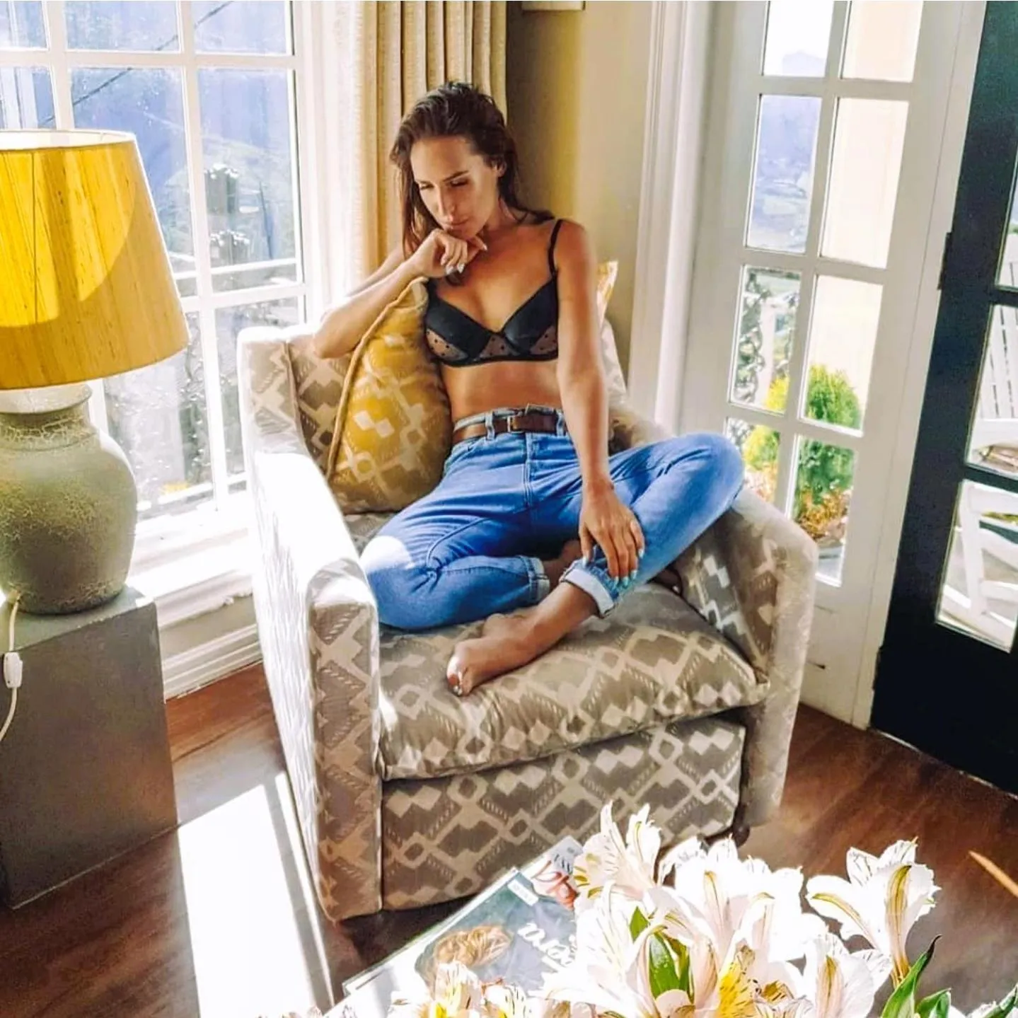 Living room in Luxe Wilderness - Private Villas, Free Breakfast, 2km from City Centre