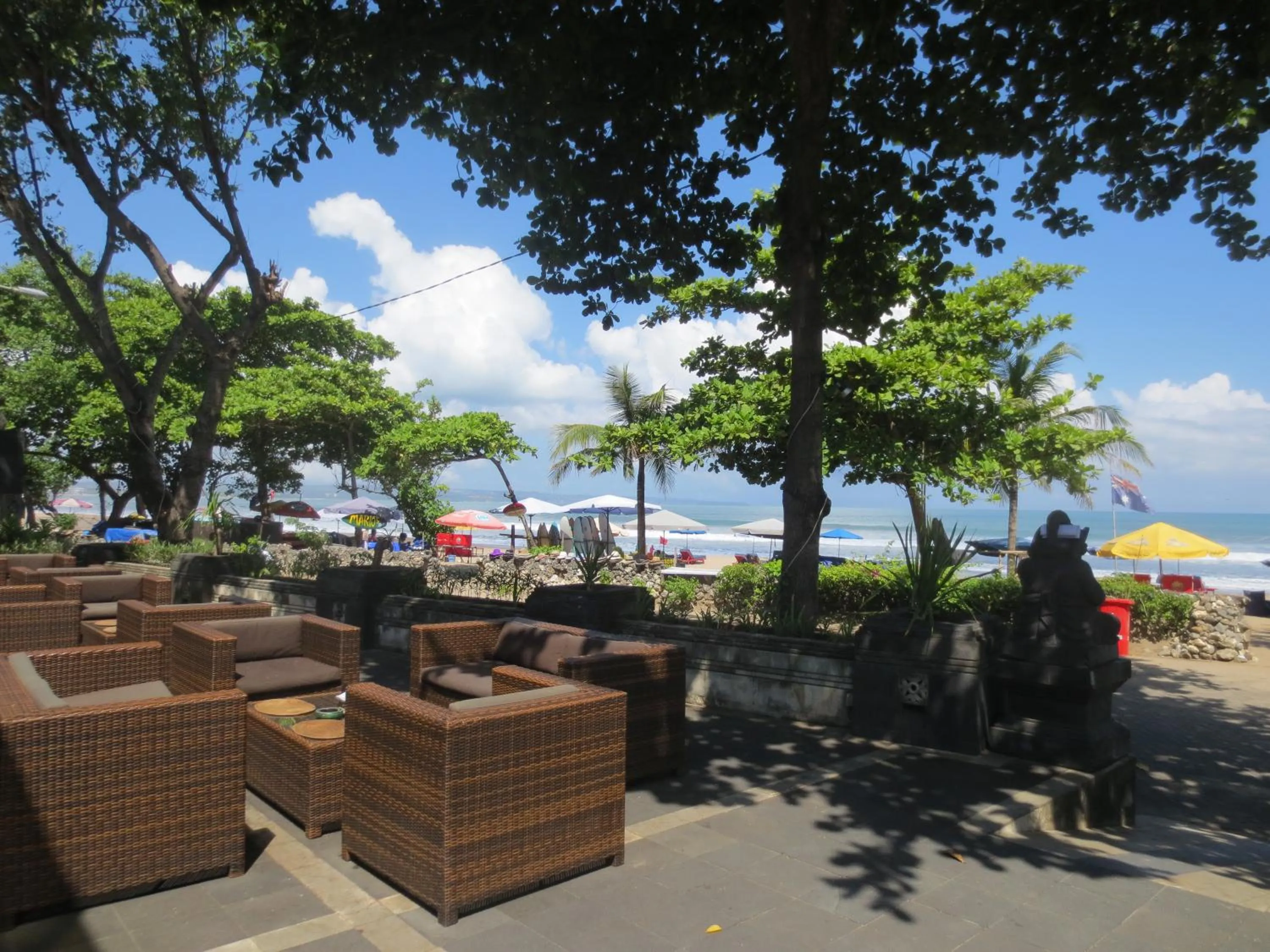 Restaurant/places to eat in Melasti Beach Resort & Spa Legian