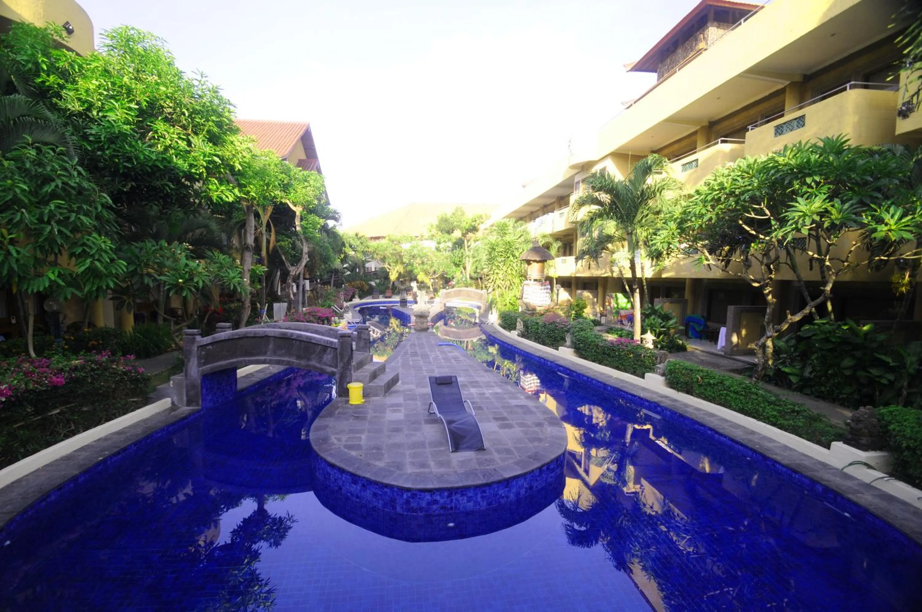 Swimming pool in Melasti Beach Resort & Spa Legian