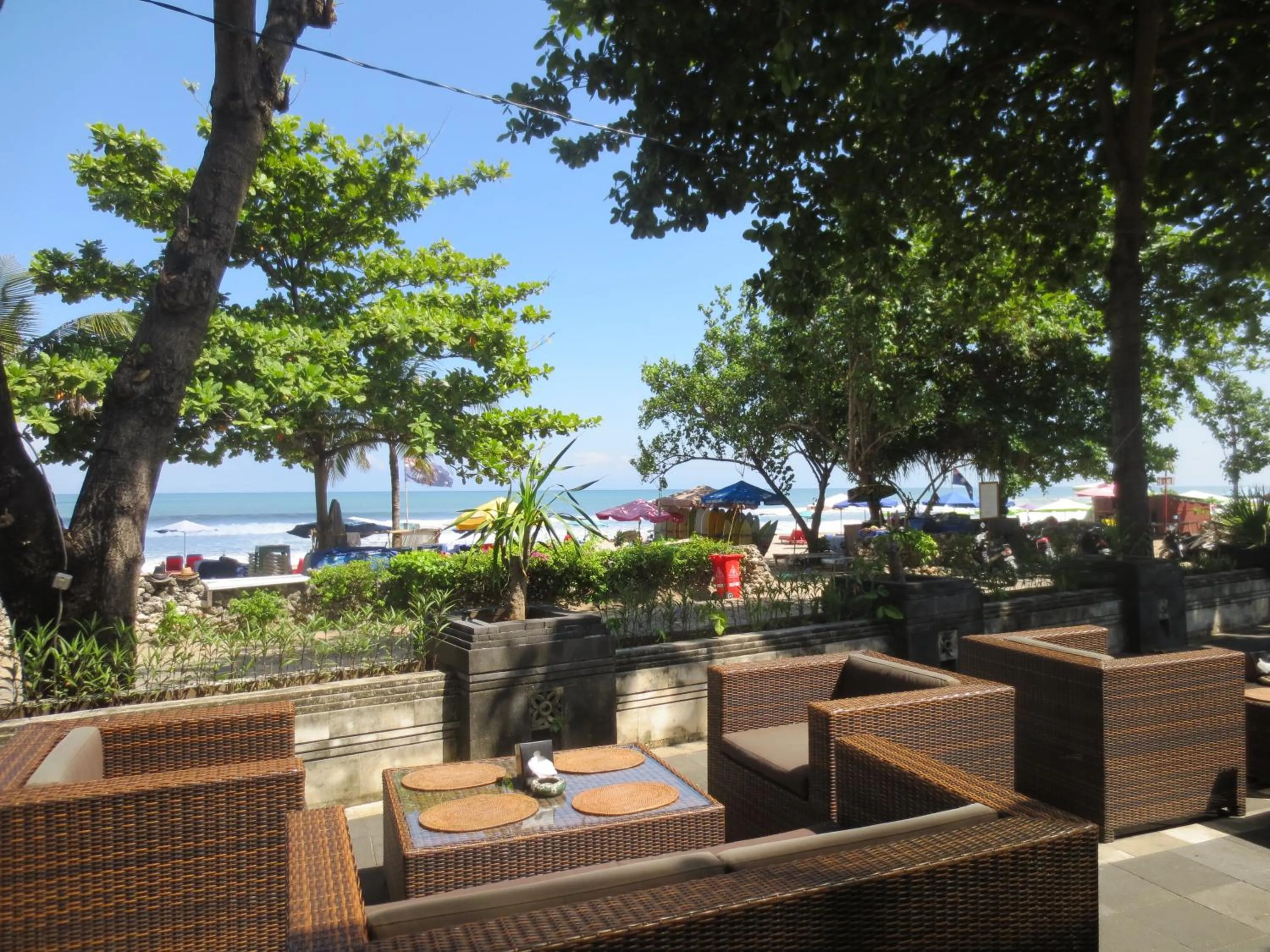 Restaurant/places to eat in Melasti Beach Resort & Spa Legian