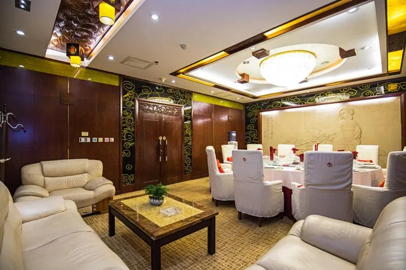 Restaurant/places to eat in Kunming Golden Spring Hotel