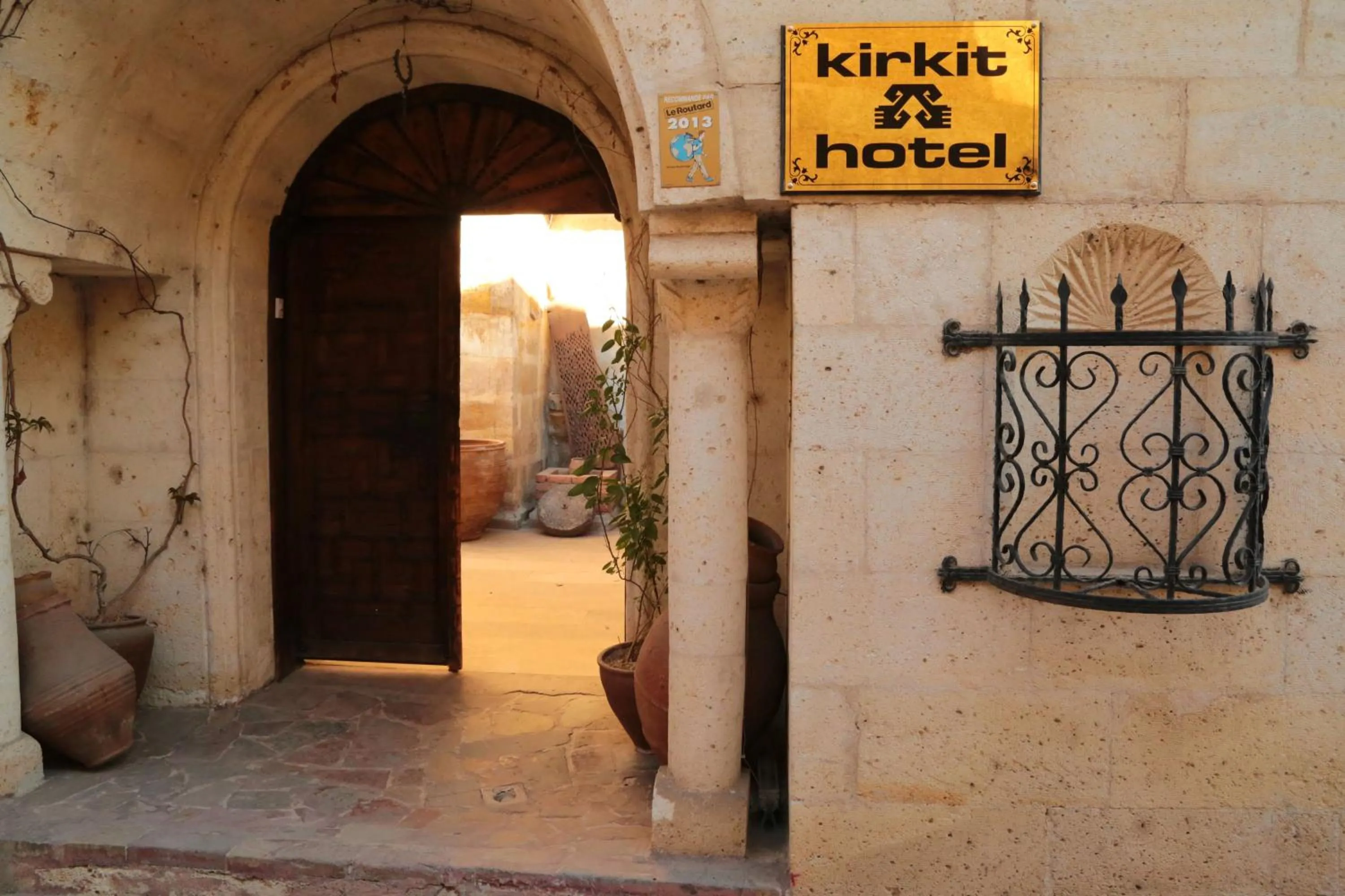 Kirkit Hotel
