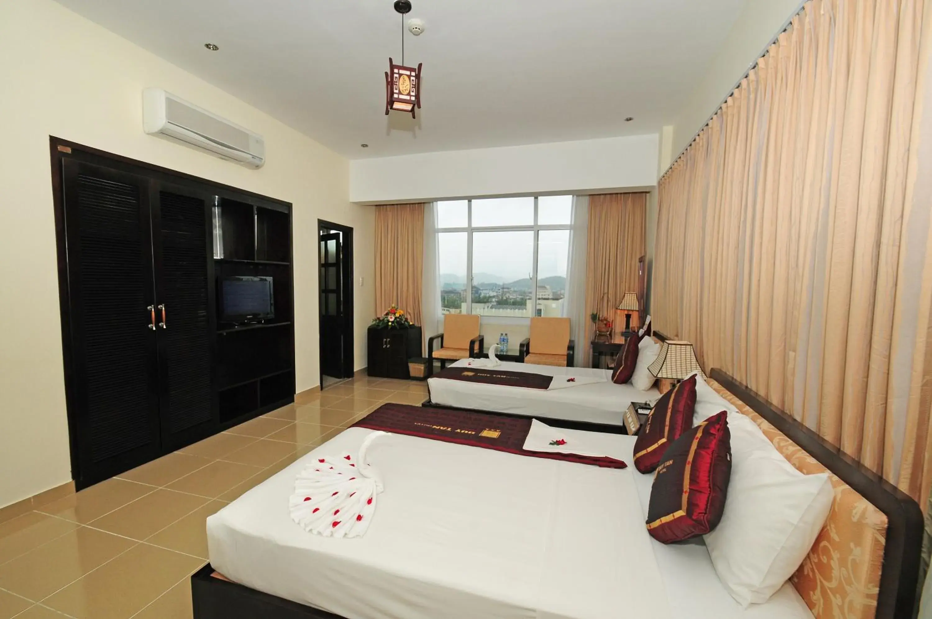 Superior Double or Twin Room in Duy Tan 2 Hotel Superior Double or Twin Room in Duy Tan 2 Hotel