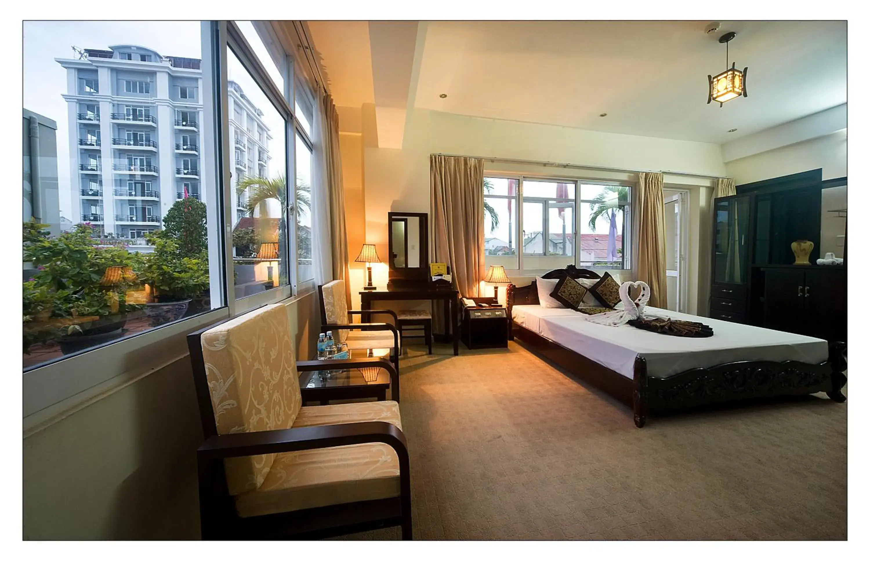 Deluxe Double or Twin Room in Duy Tan 2 Hotel Deluxe Double or Twin Room in Duy Tan 2 Hotel