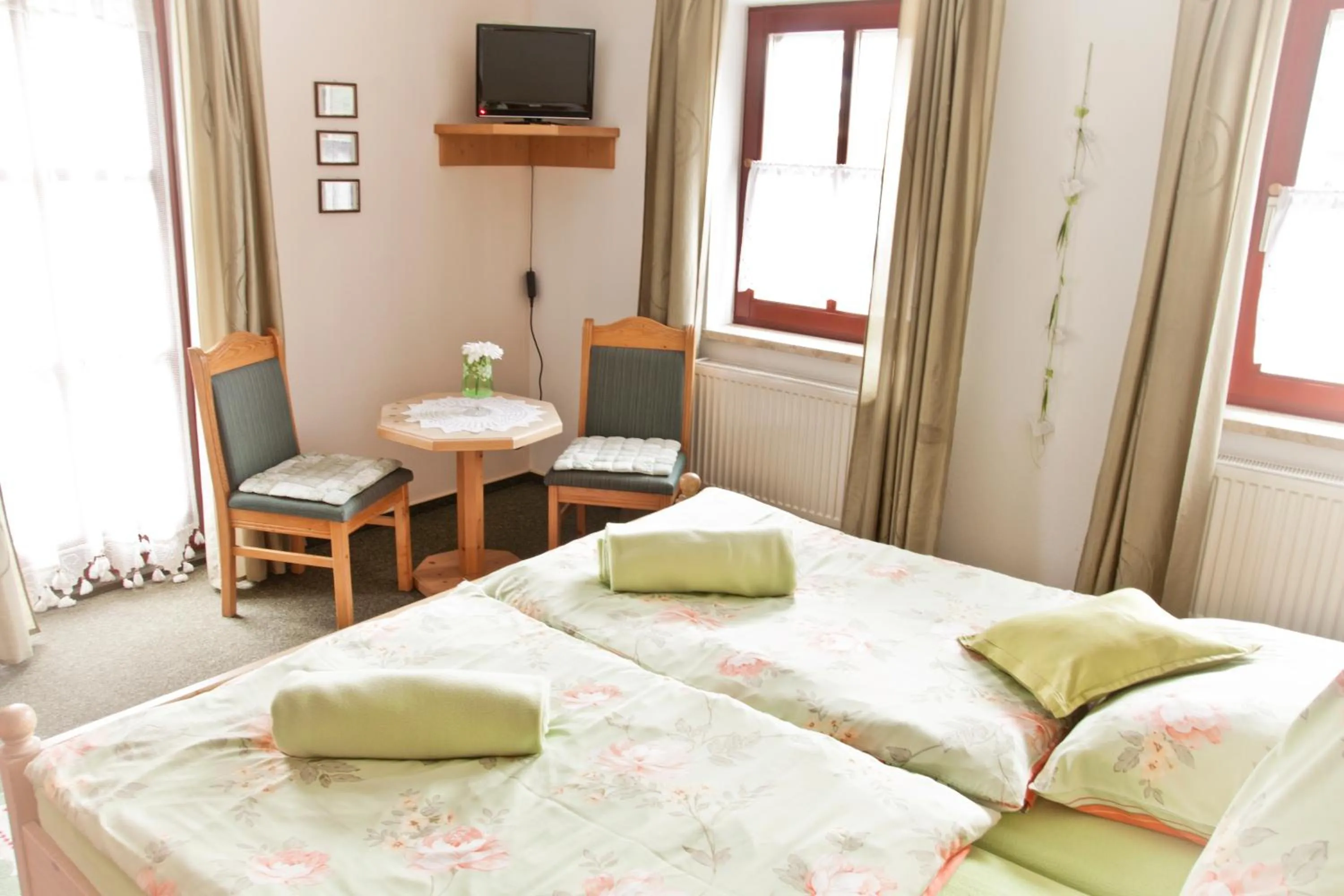 Bedroom in Frühstücks Pension Zum Postillion