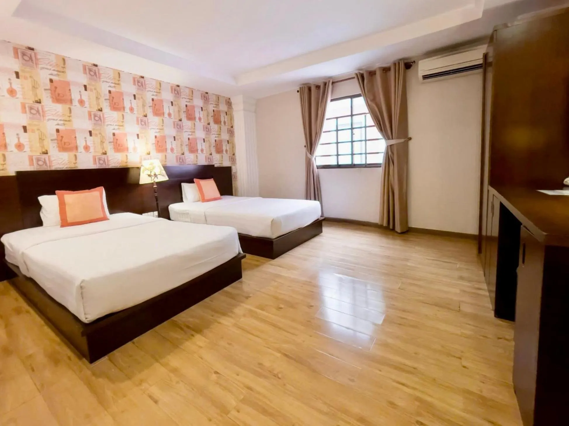 Bed in Little Brick Saigon Hotel