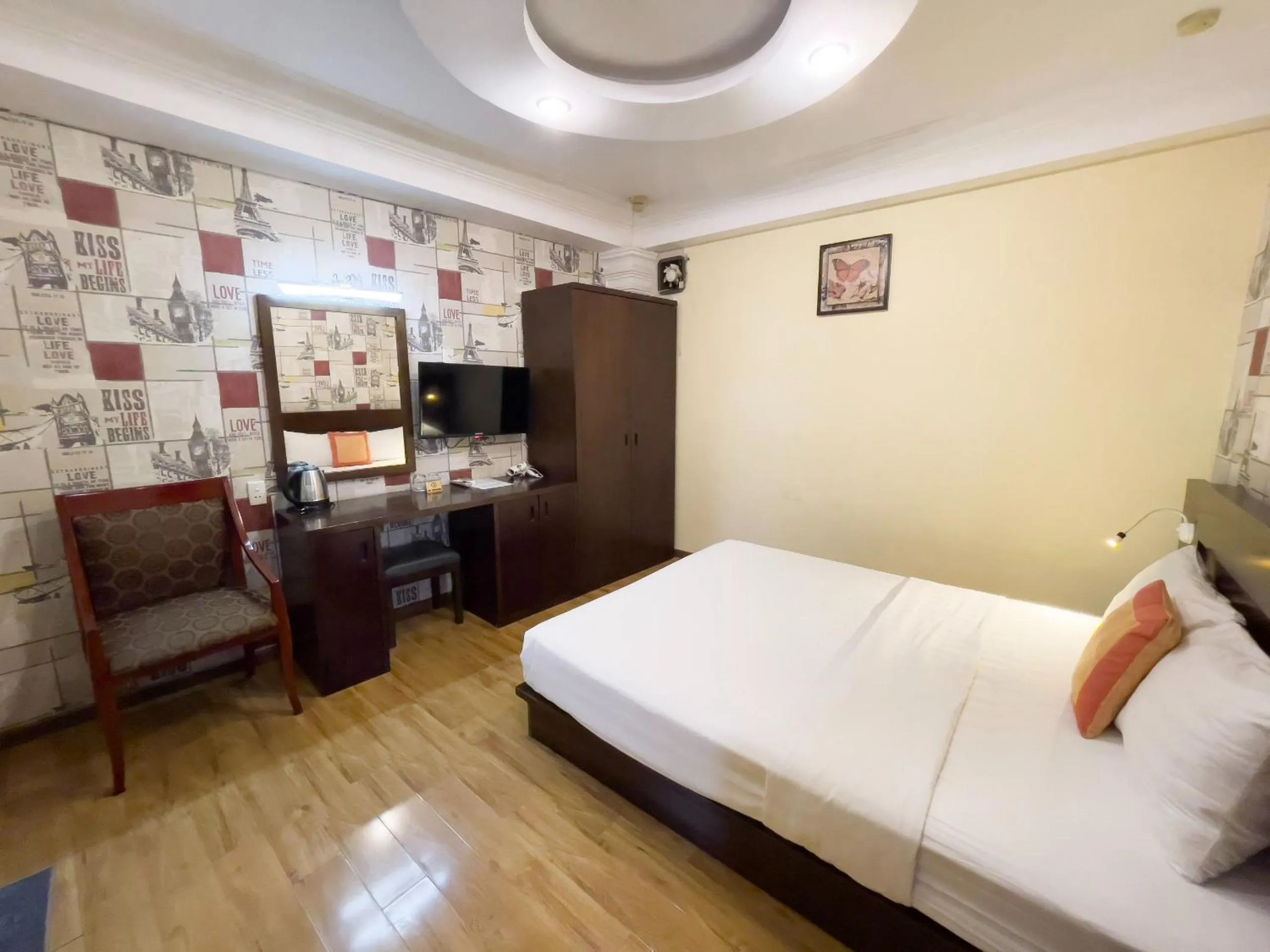 Bedroom, Bed in Little Brick Saigon Hotel