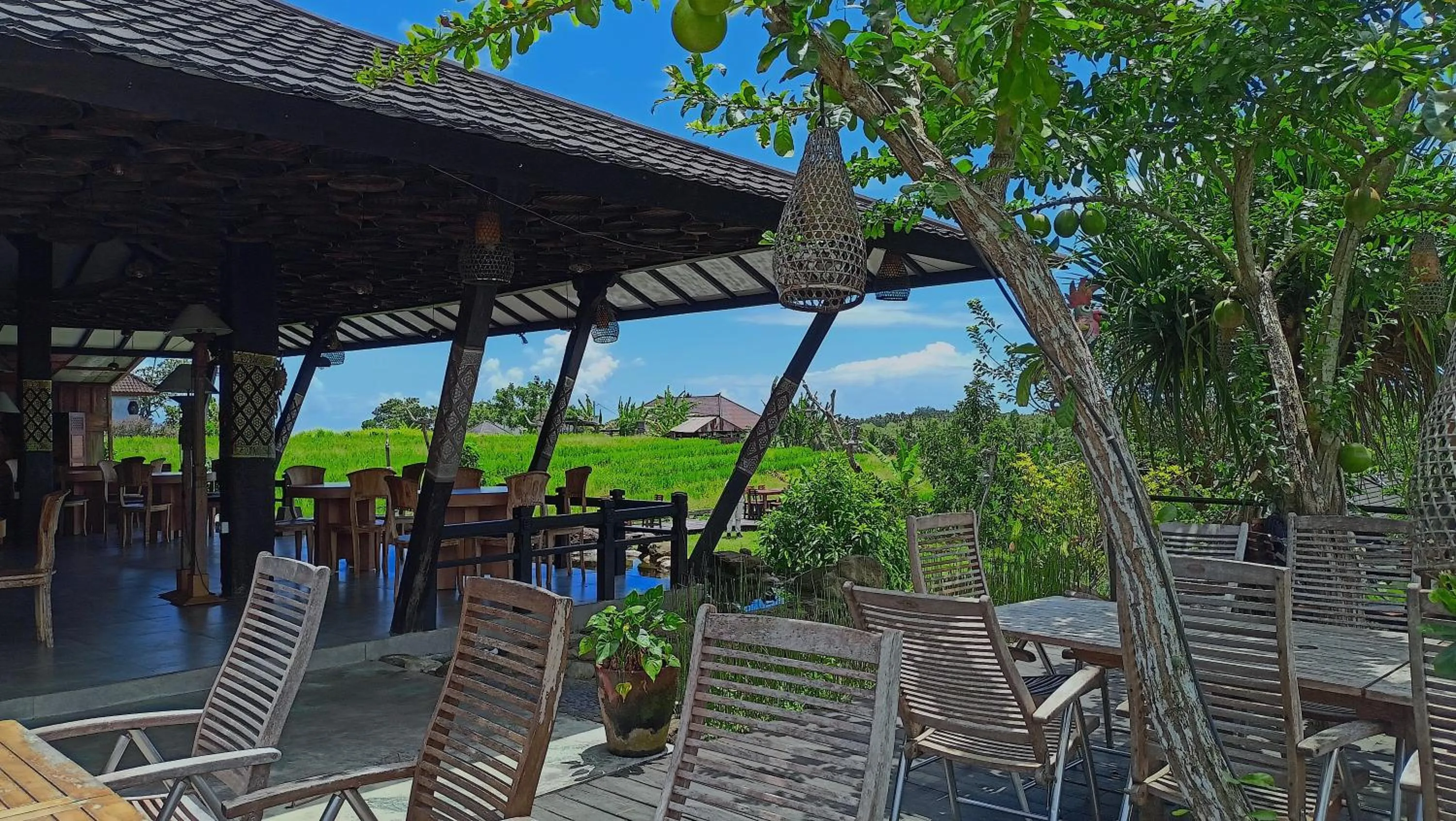 Restaurant/places to eat in Umadhatu Resort by Amerta