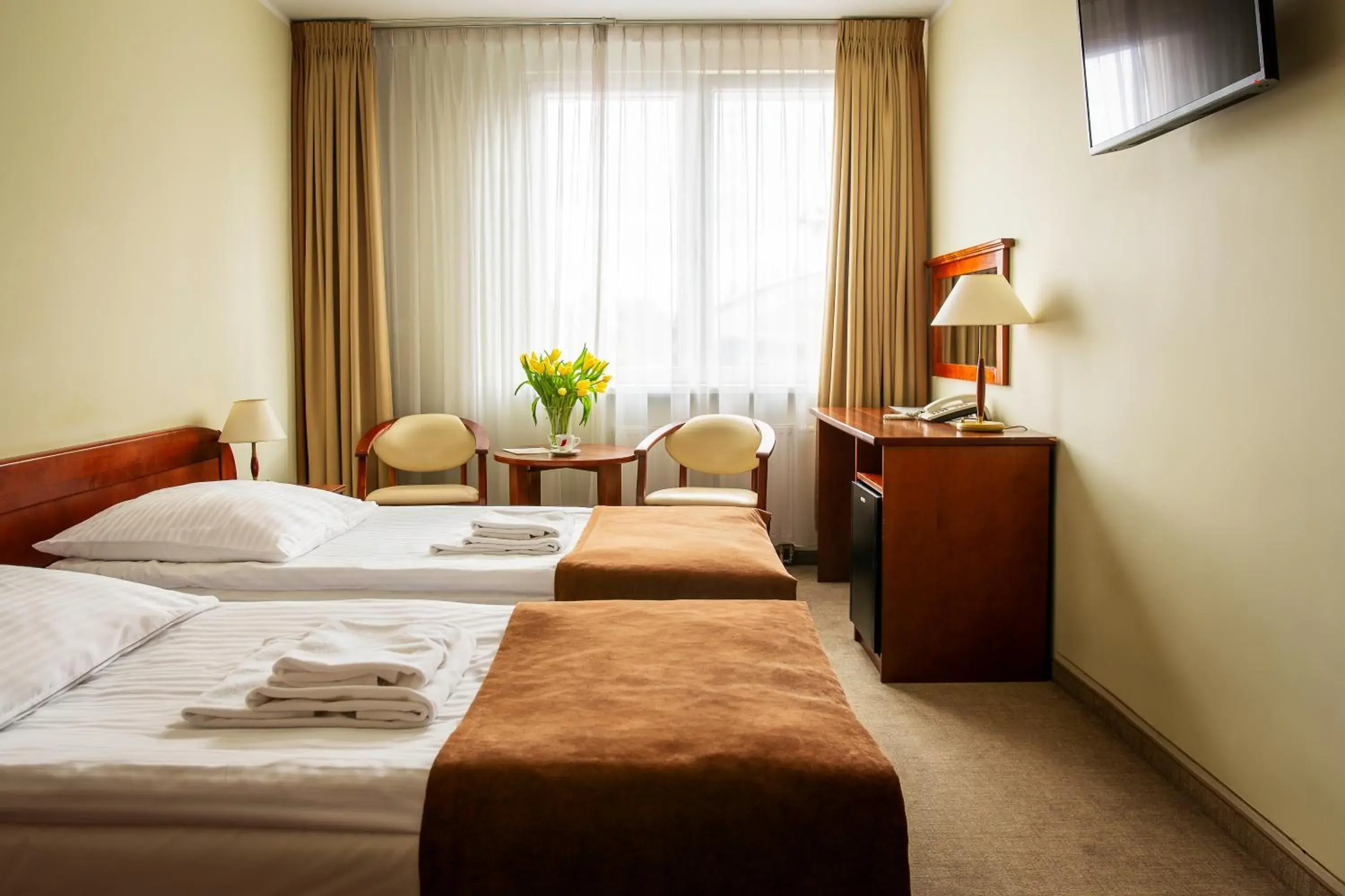 Comfort Double or Twin Room in Hotel Zawisza Comfort Double or Twin Room in Hotel Zawisza