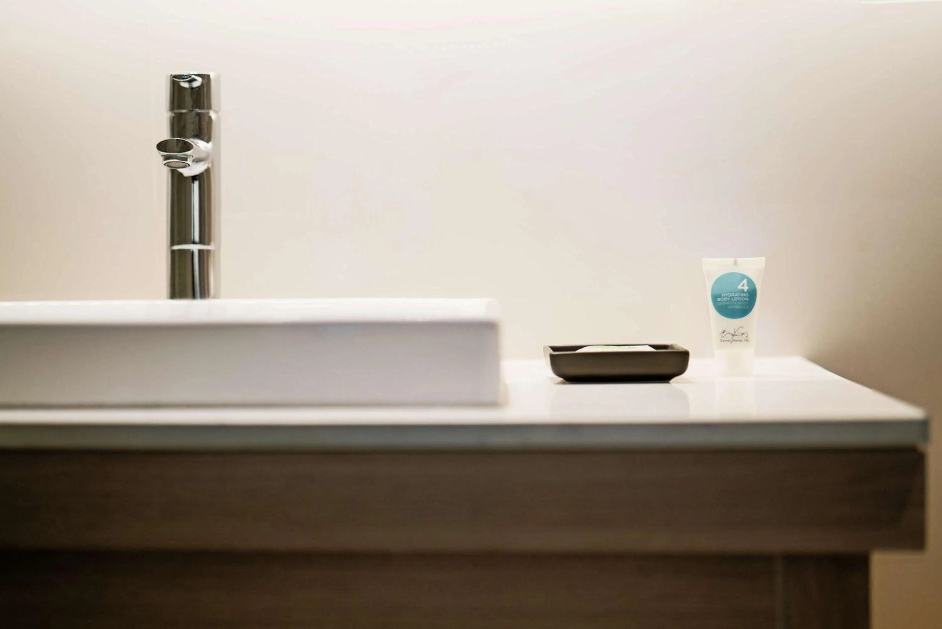 Bathroom in Hyatt Place Bangkok Sukhumvit 24