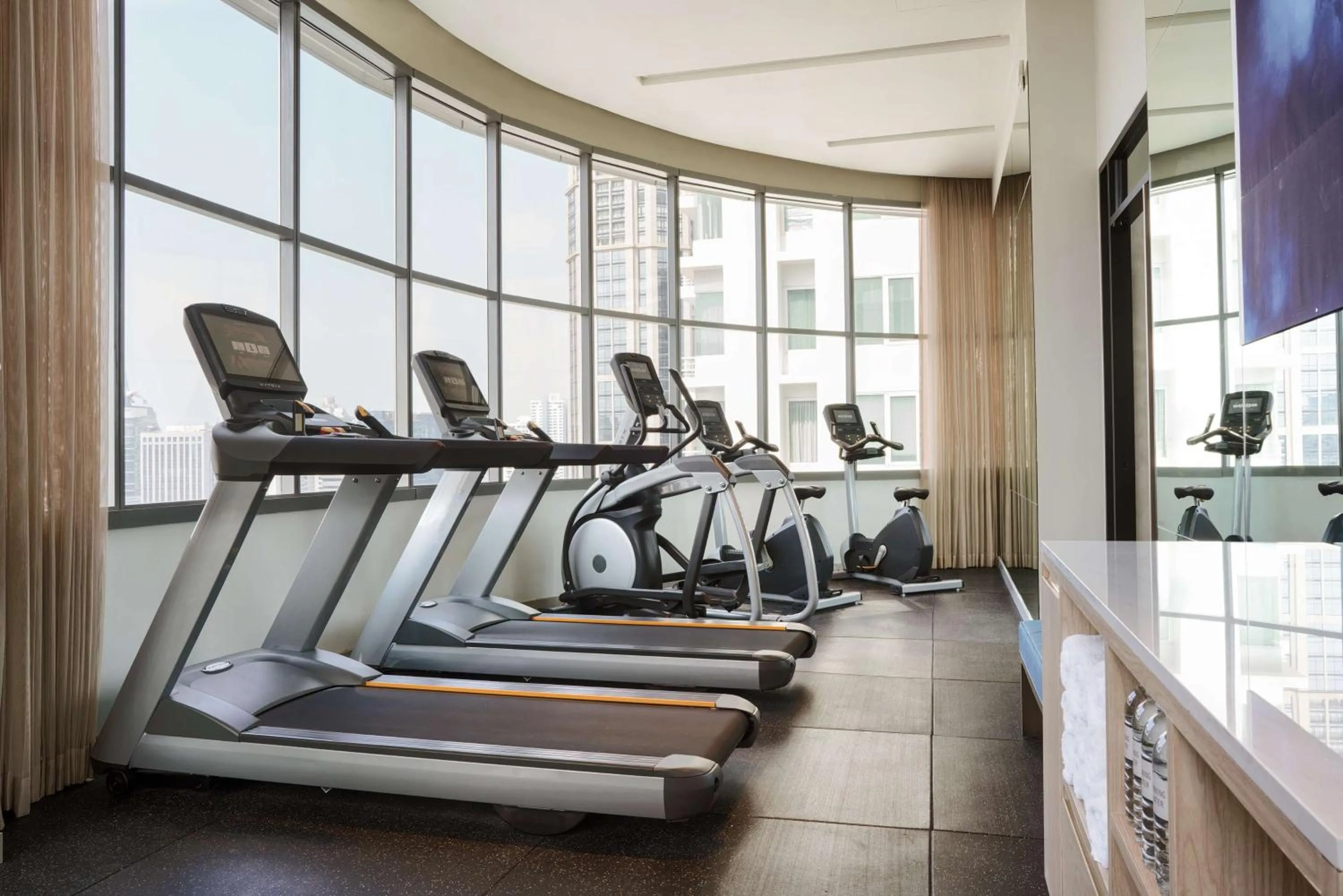 Fitness centre/facilities in Hyatt Place Bangkok Sukhumvit 24