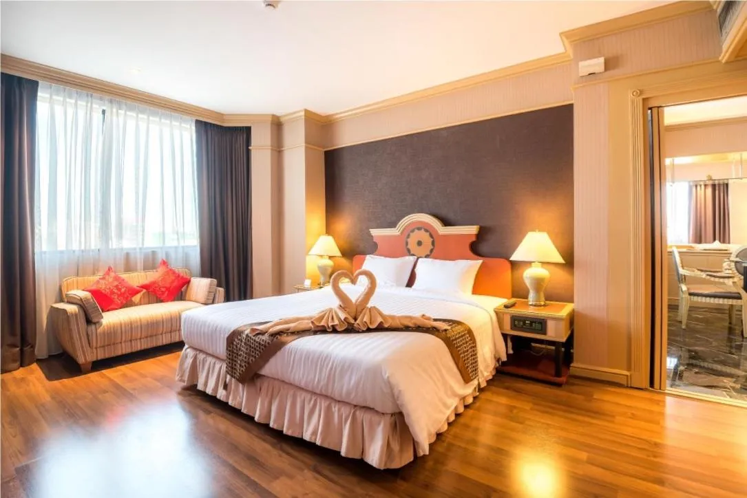 Bedroom, Bed in The Maruay Garden Hotel