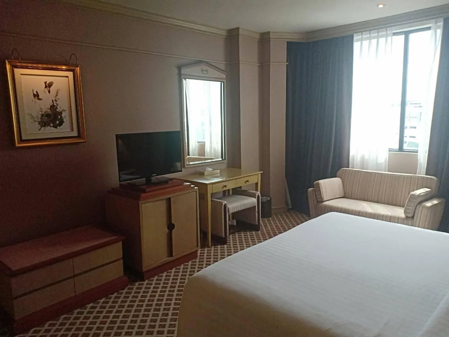 Bedroom, Bed in The Maruay Garden Hotel