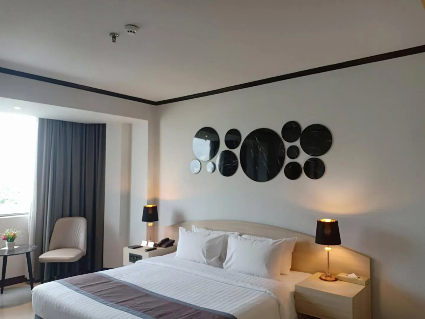 Bedroom, Bed in The Maruay Garden Hotel