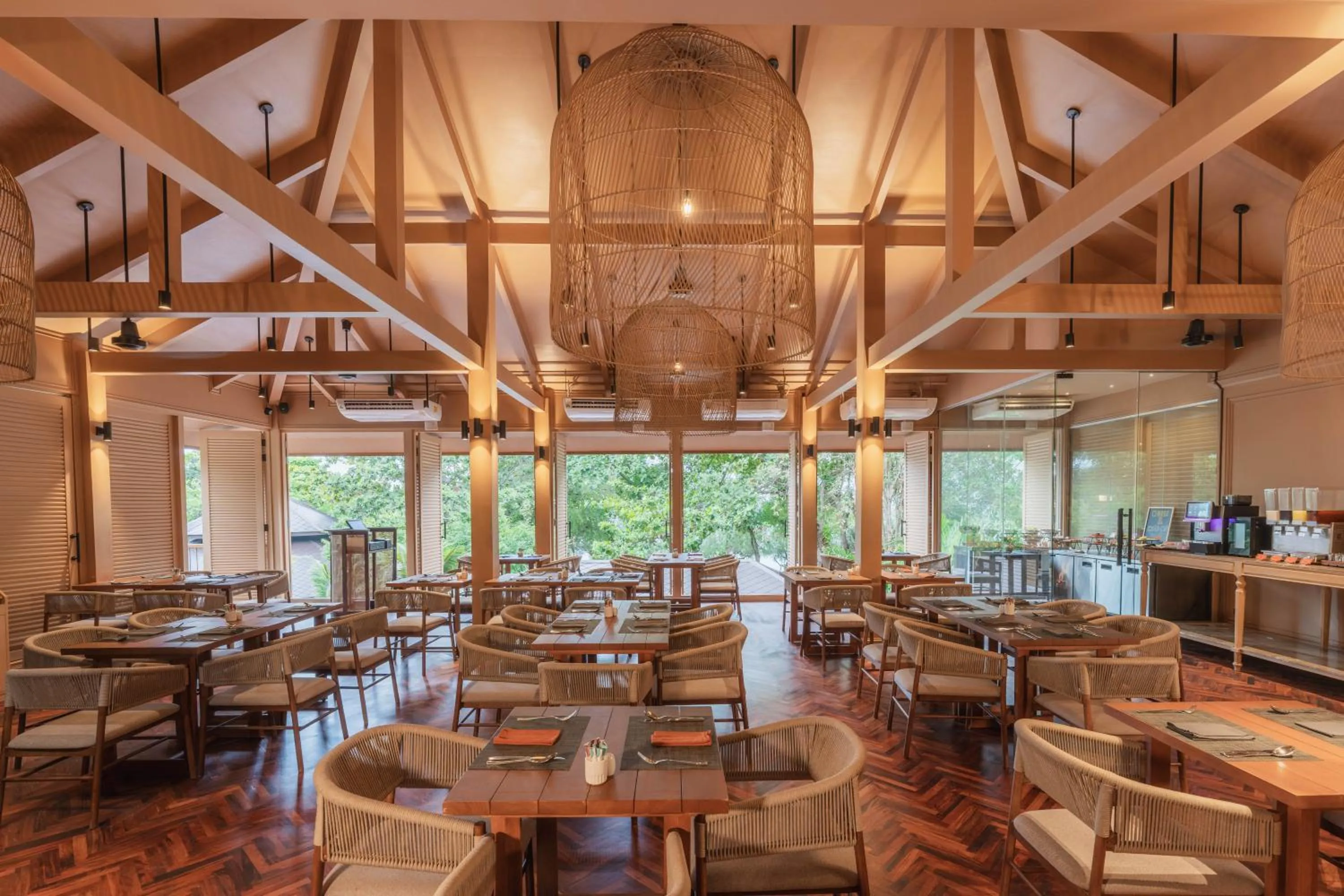 Restaurant/places to eat in Kira Baya Koh Samed