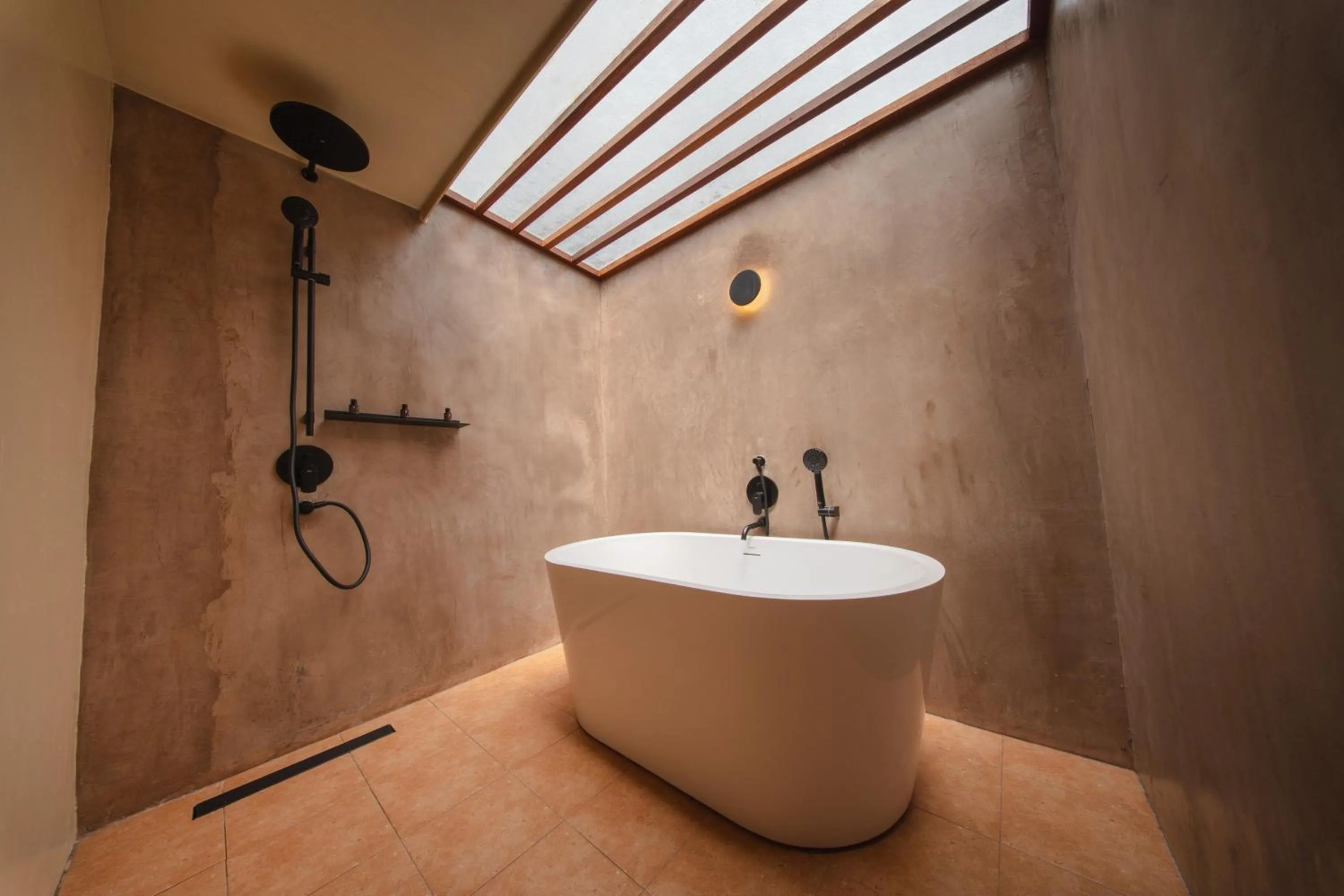 Guests in Kira Baya Koh Samed