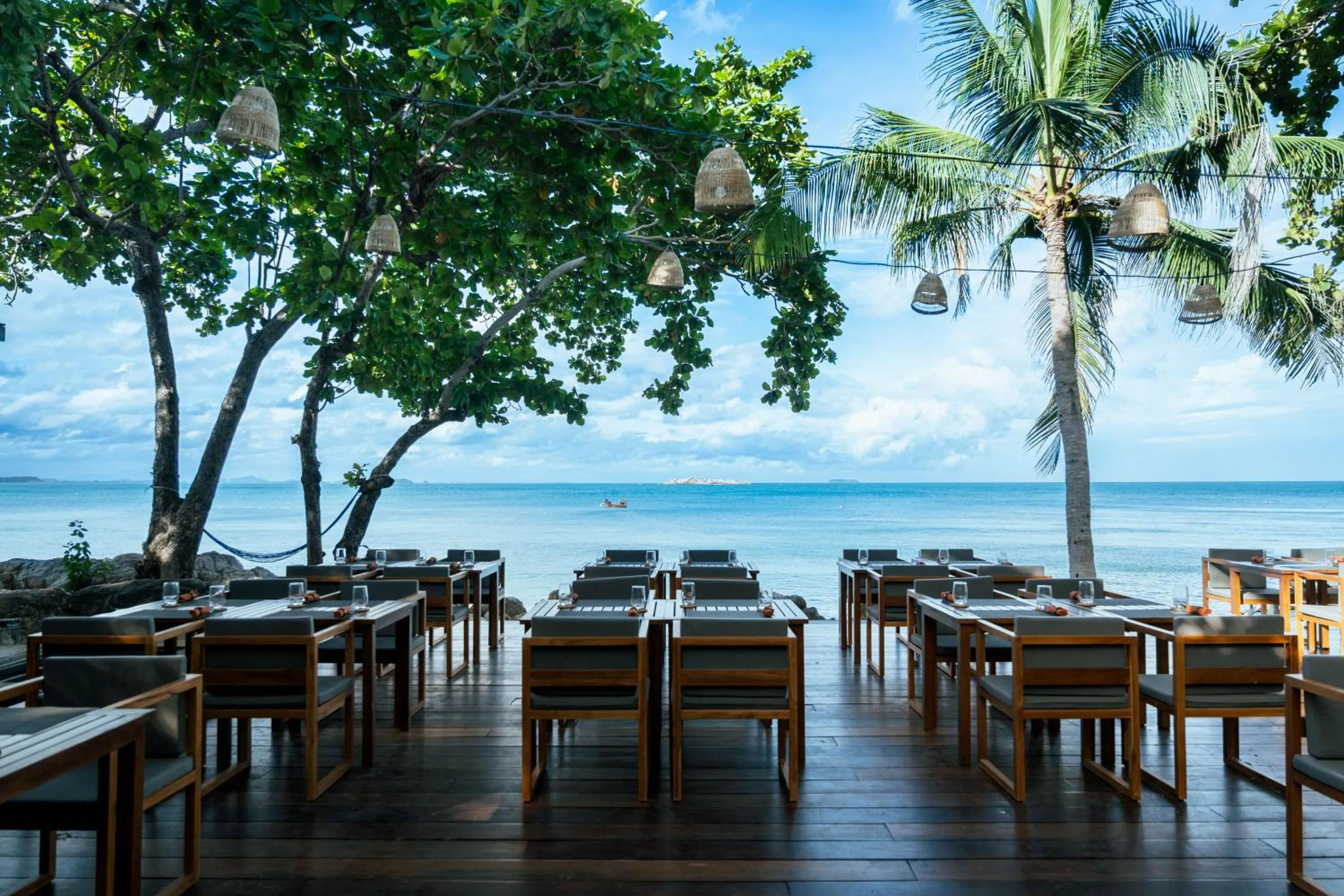 Restaurant/places to eat in Kira Baya Koh Samed