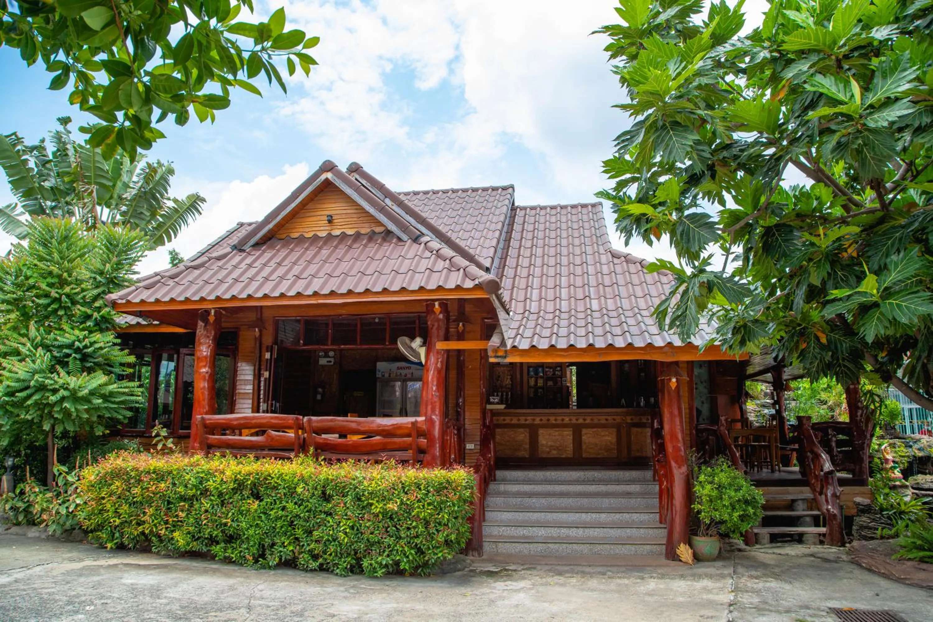 Property building in Chatsuree Boutique Resort