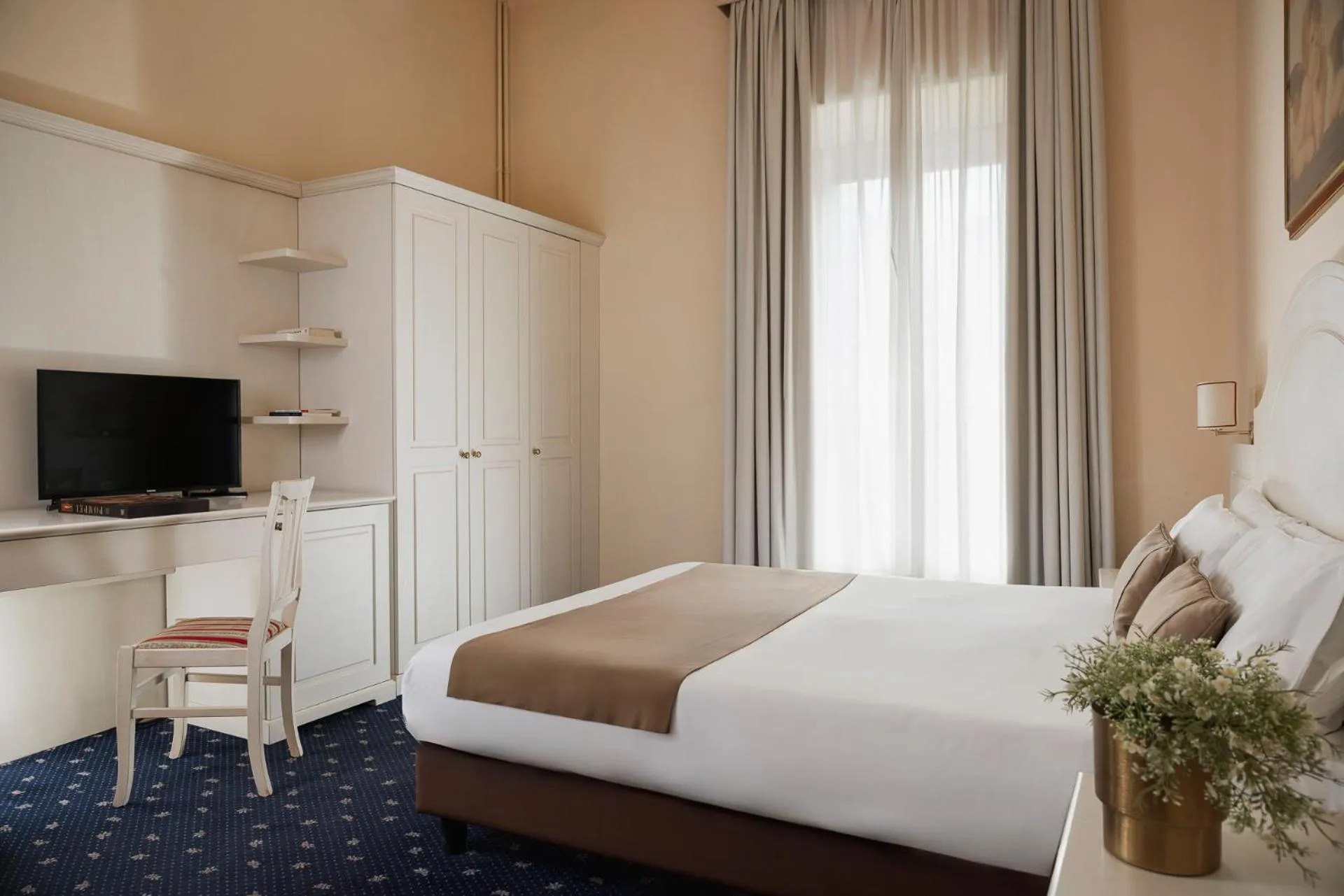 Bedroom, Bed in Hotel Ercolini & Savi