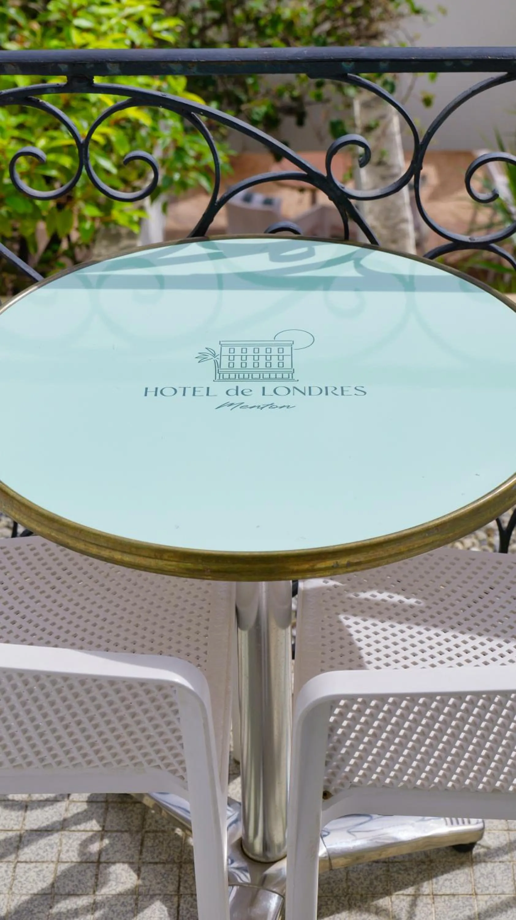 Patio in Hôtel De Londres