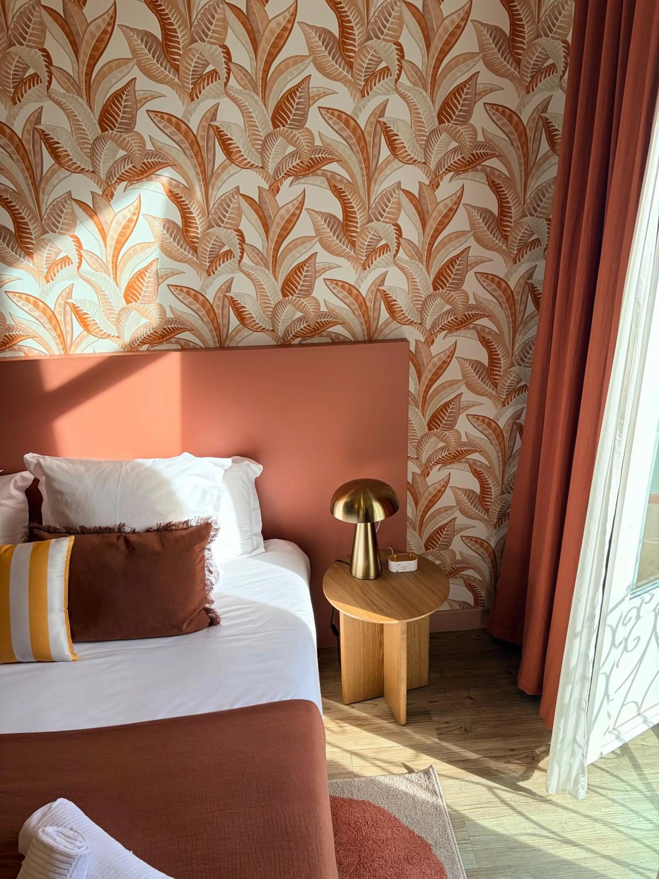 Bedroom, Bed in Hôtel De Londres