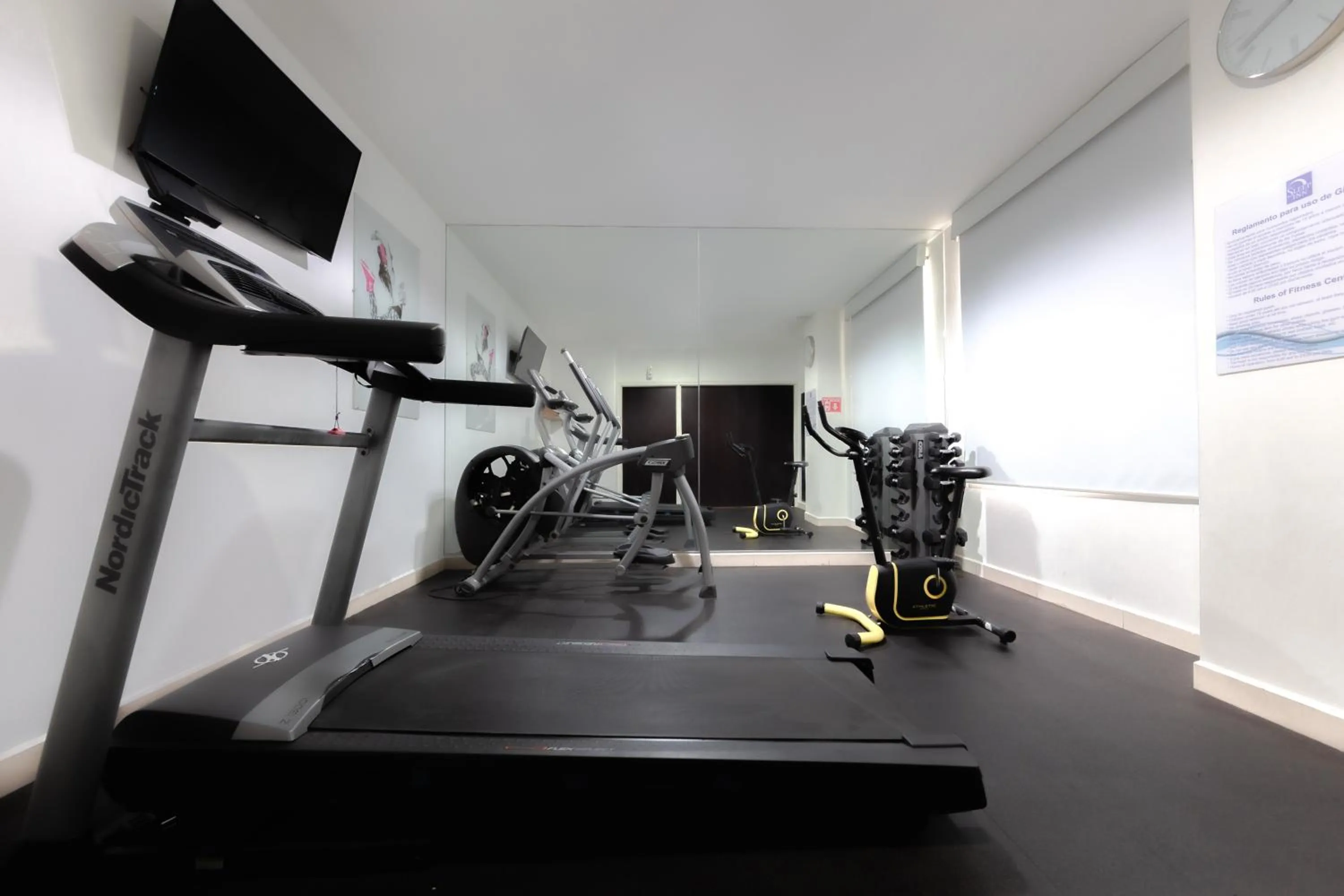 Fitness centre/facilities in Sleep Inn Tijuana