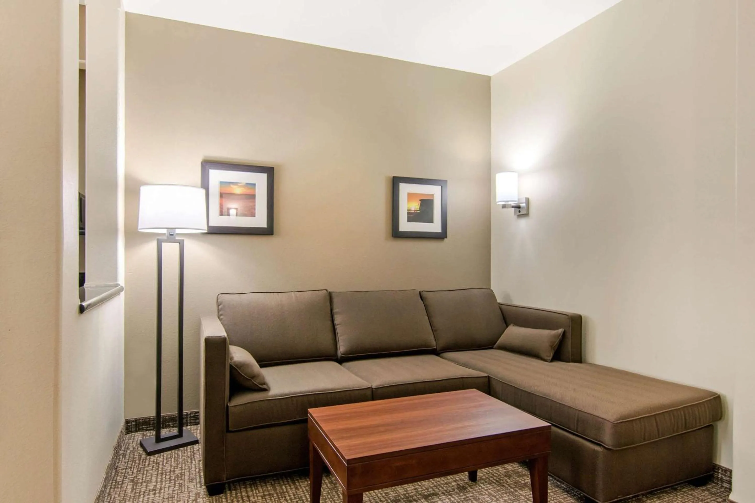 Bedroom in Comfort Inn & Suites - Independence