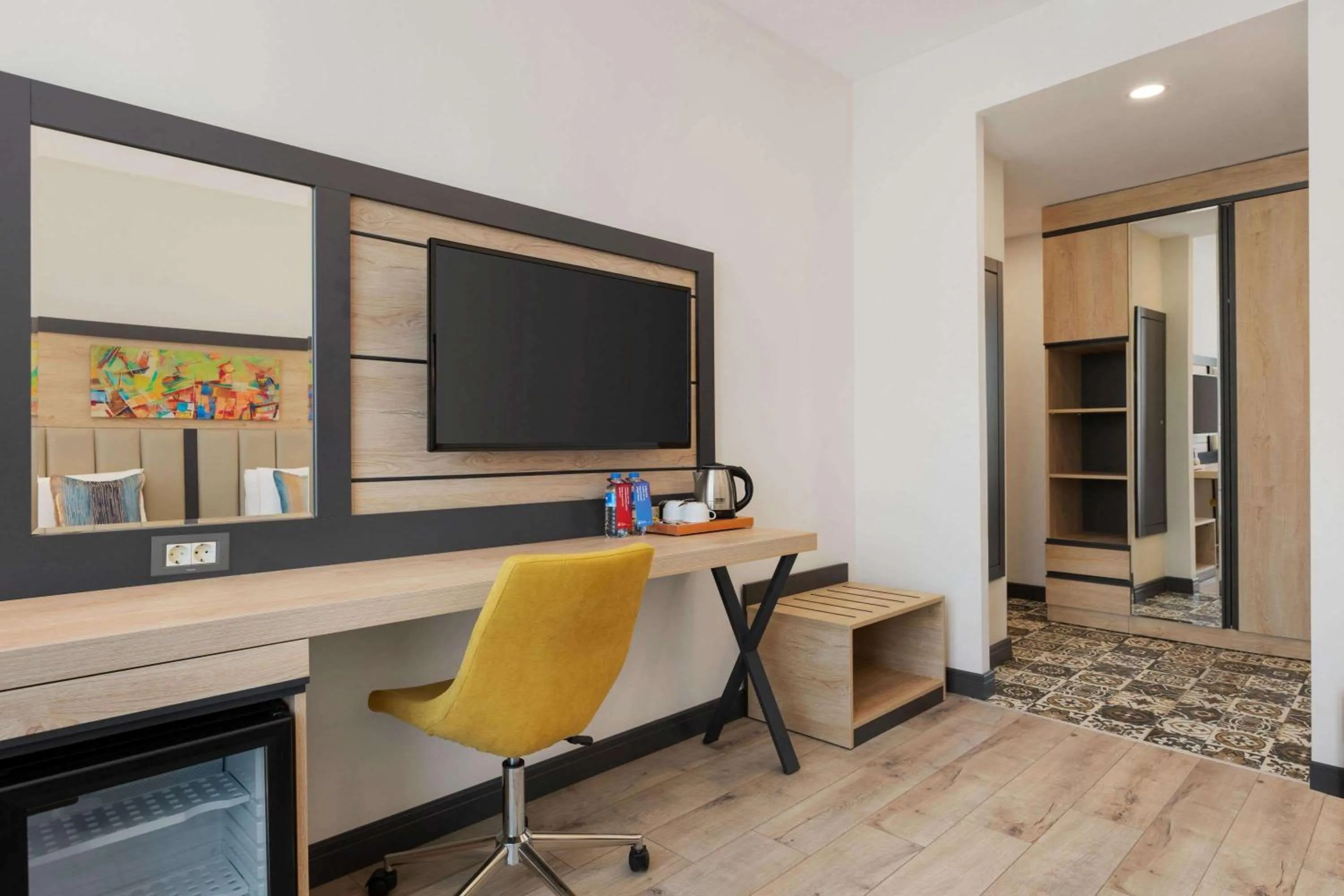 TV and multimedia in Ramada Encore By Wyndham Istanbul Basin Express