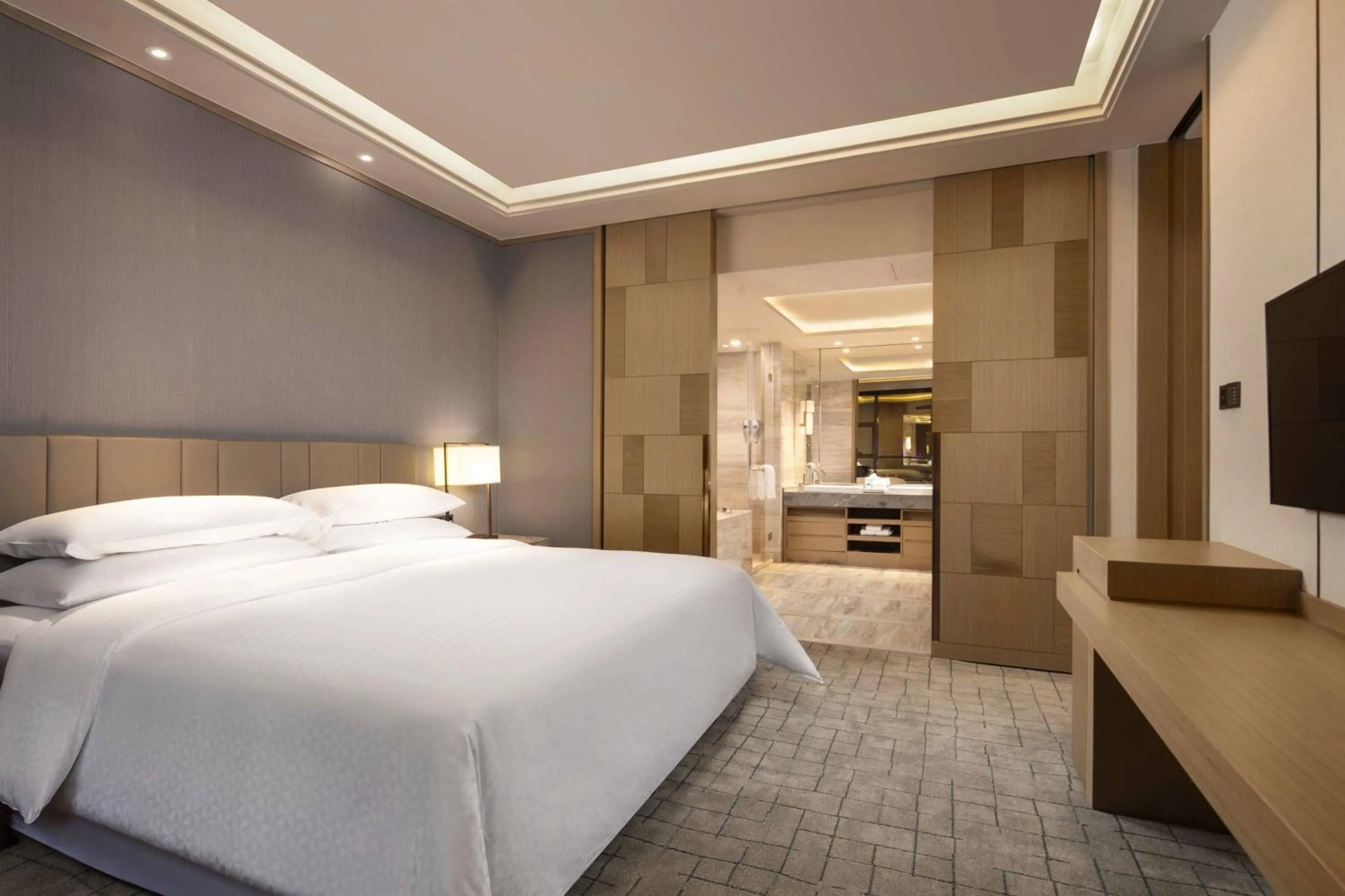 Bedroom, Bed in Four Points by Sheraton Hefei, Baohe