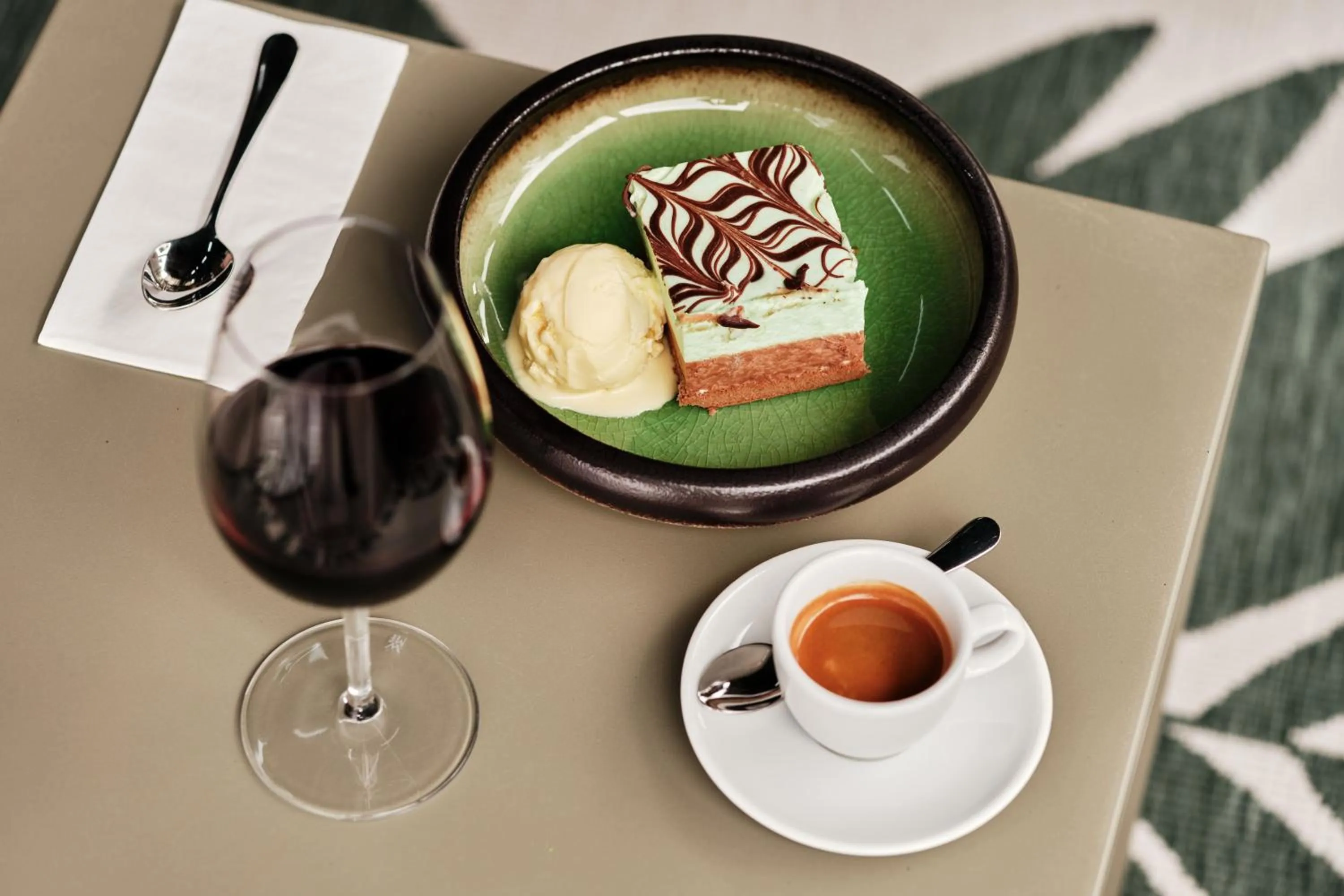 Restaurant/places to eat in Holiday Inn - Warsaw City Centre by IHG