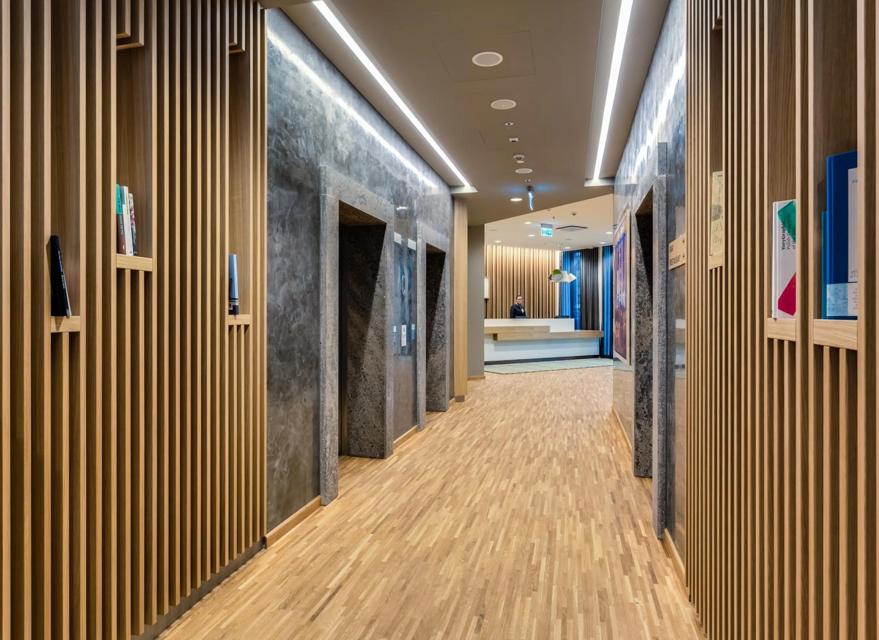 Lobby or reception in Holiday Inn - Warsaw City Centre by IHG