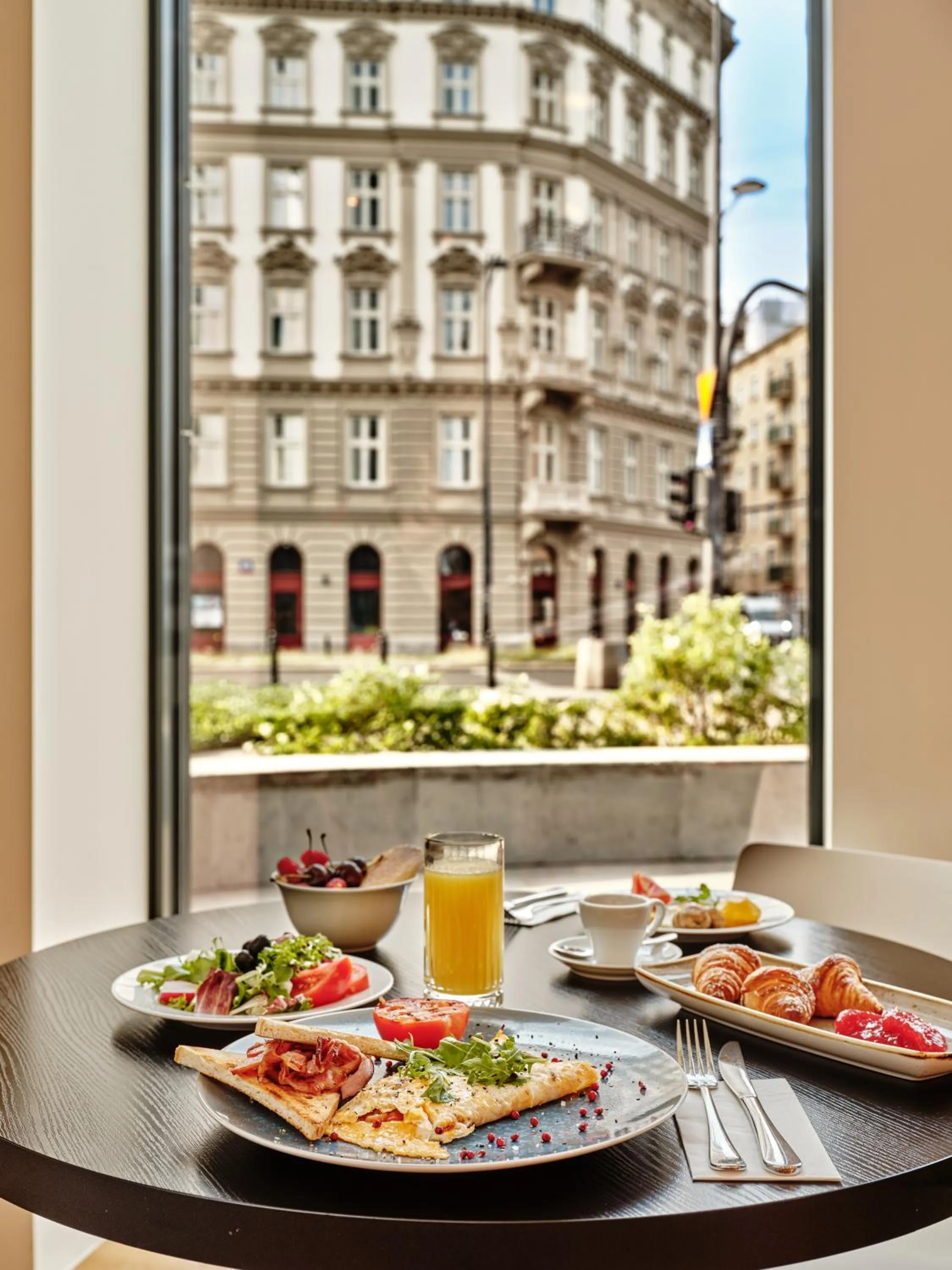 Breakfast in Holiday Inn - Warsaw City Centre by IHG
