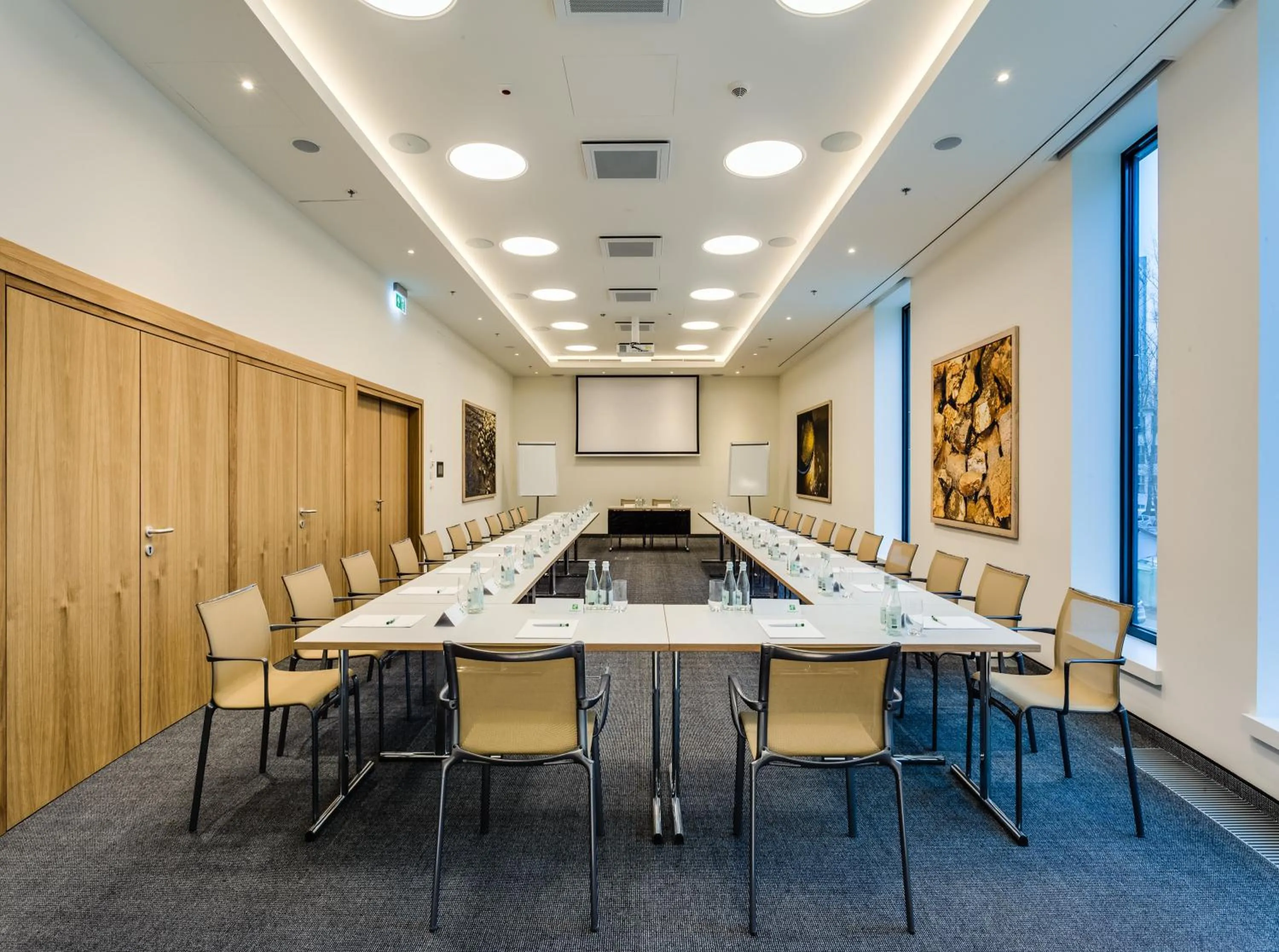 Meeting/conference room in Holiday Inn - Warsaw City Centre by IHG