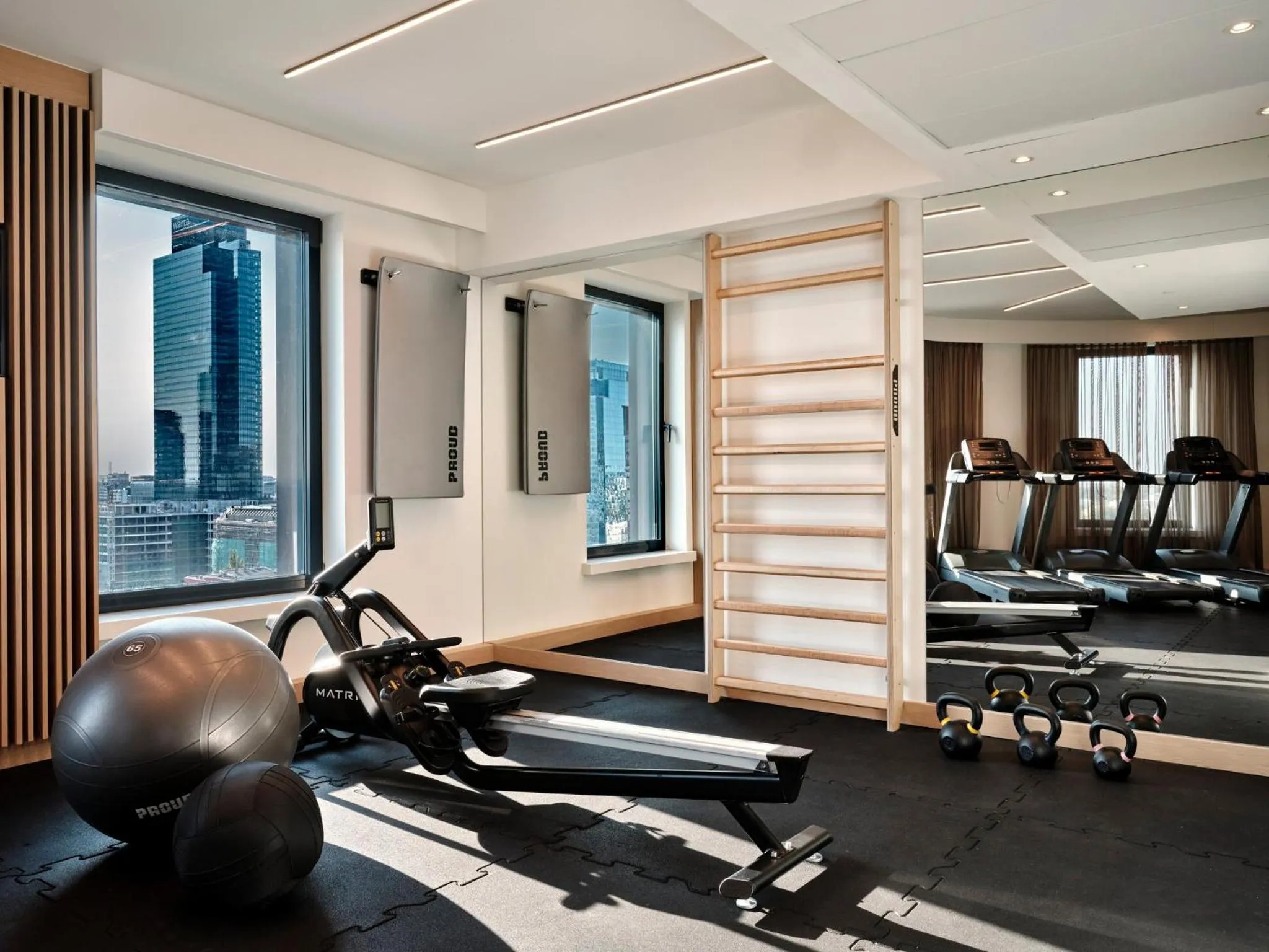 Fitness centre/facilities in Holiday Inn - Warsaw City Centre by IHG