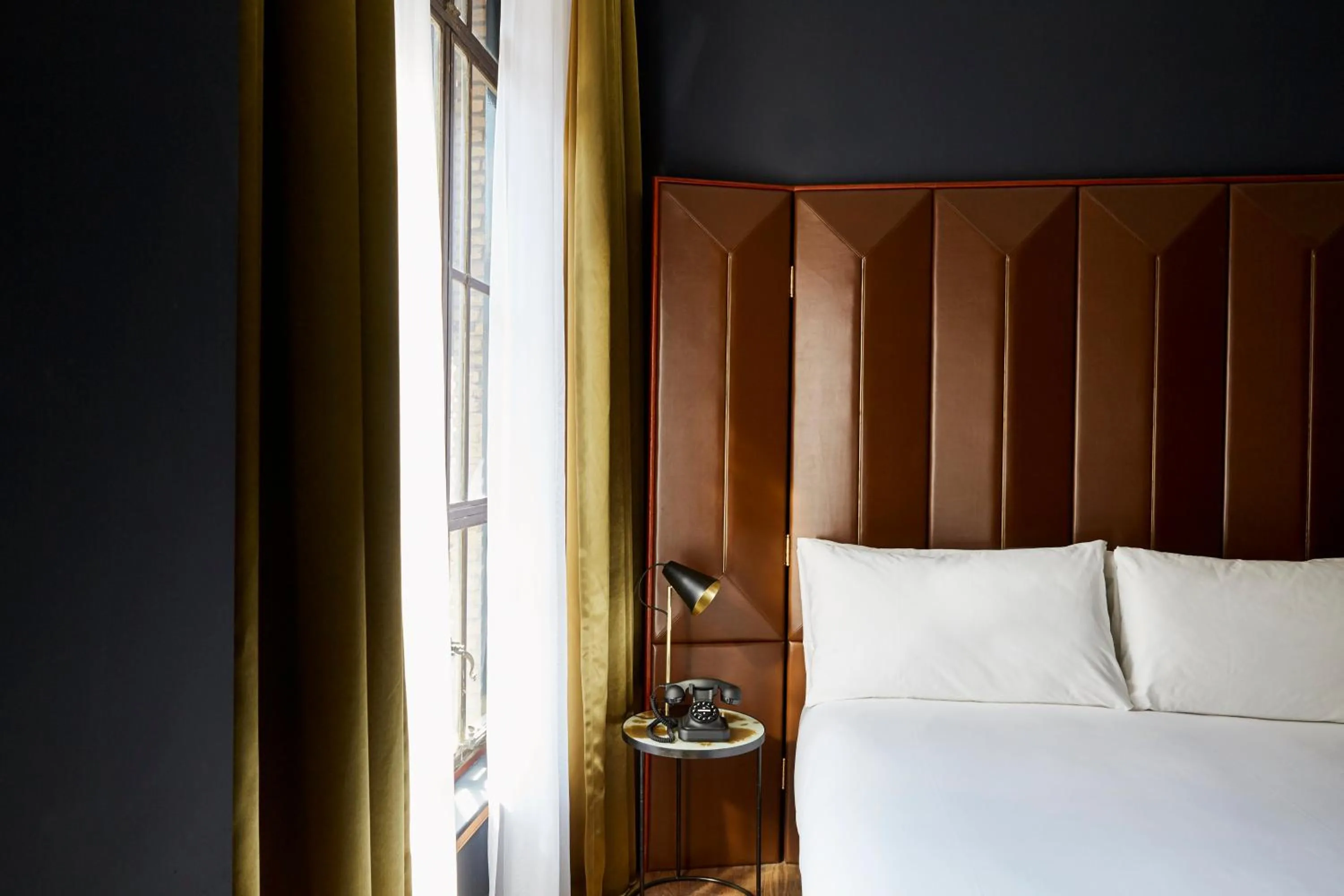 Bed in Hotel Indigo The Hague - Palace Noordeinde by IHG