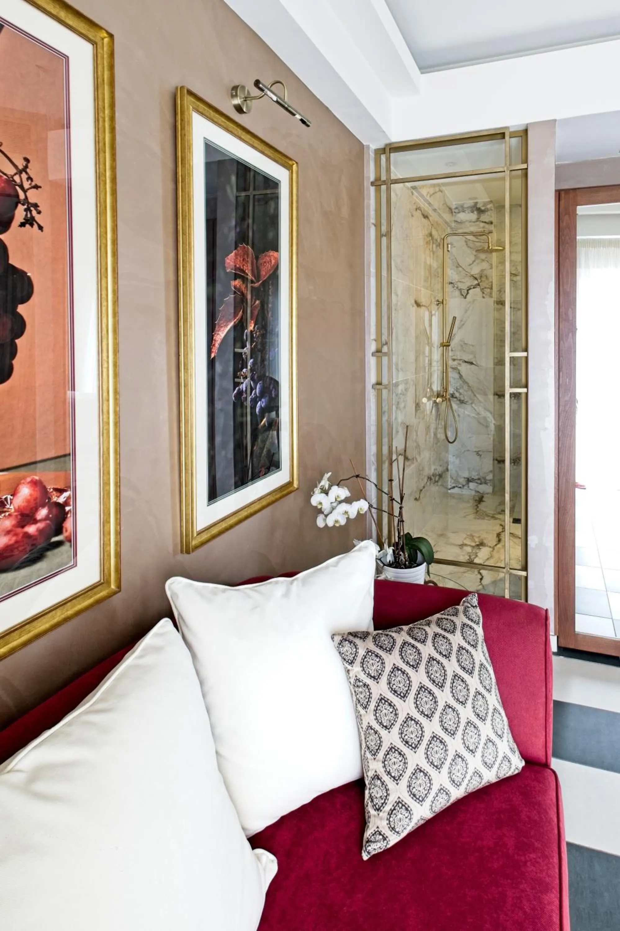 Living room, Bed in Irida Parga