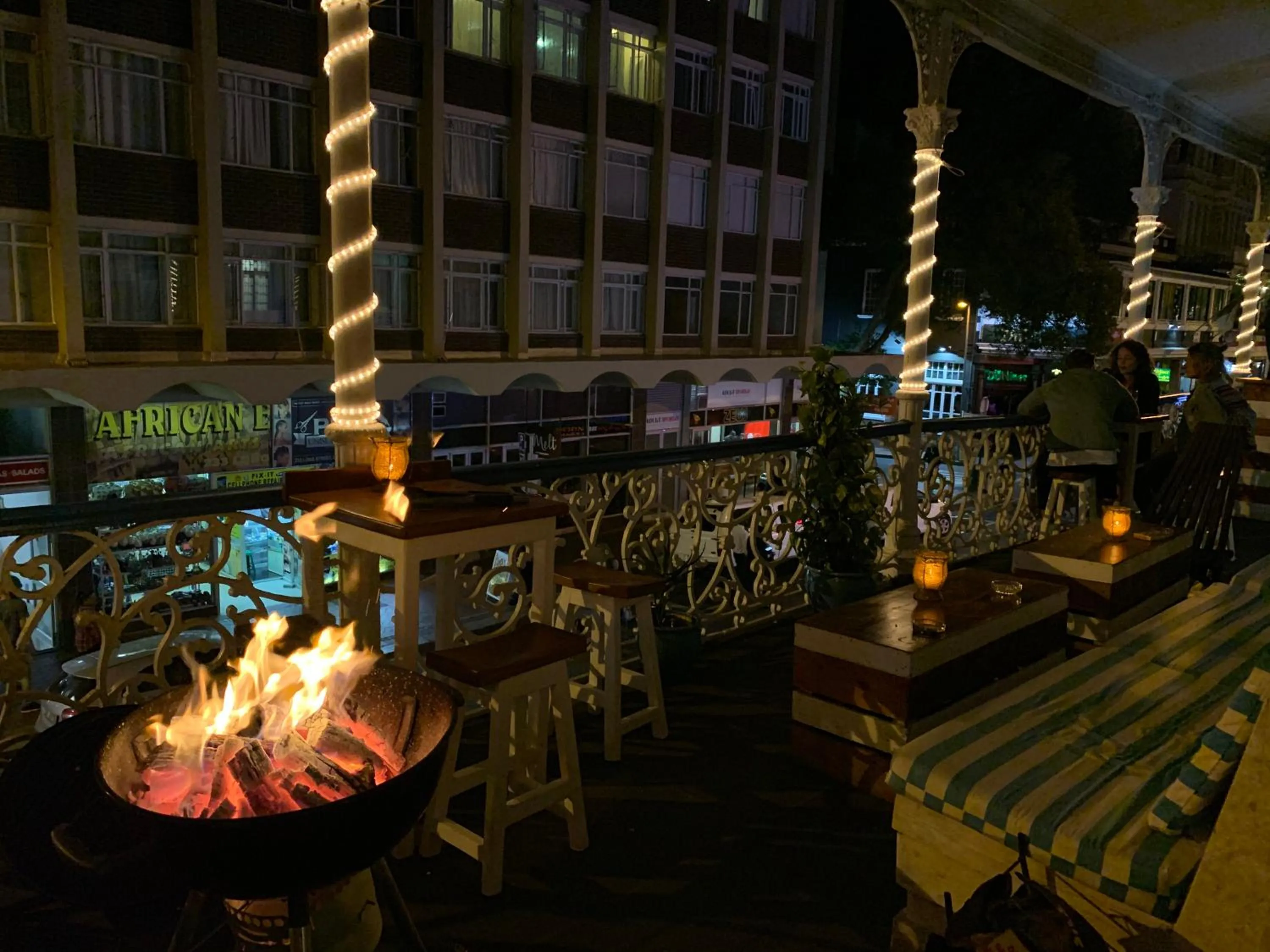 BBQ facilities in Urban Hive Backpackers