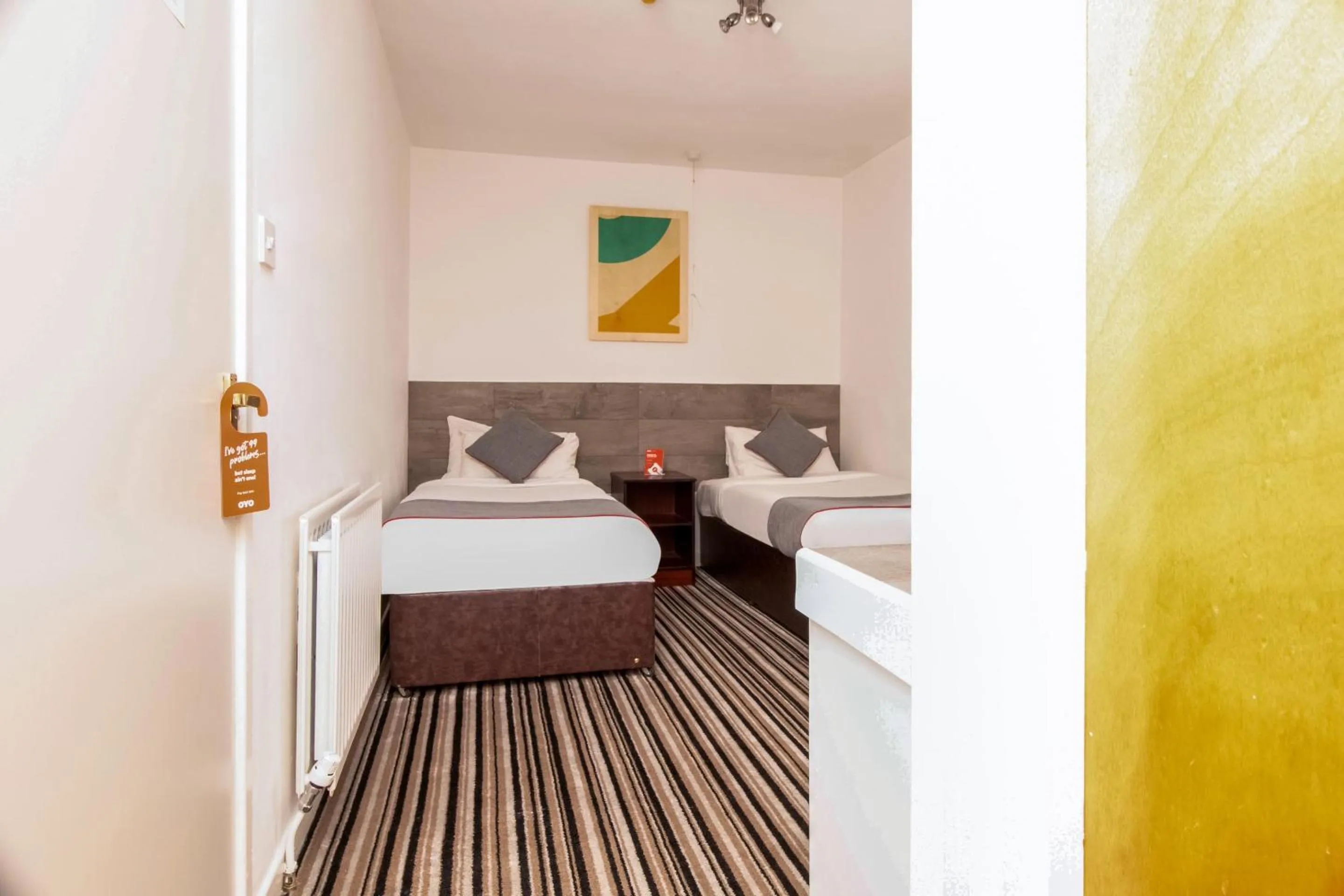 Bedroom, Bed in OYO Flagship Cardiff Central