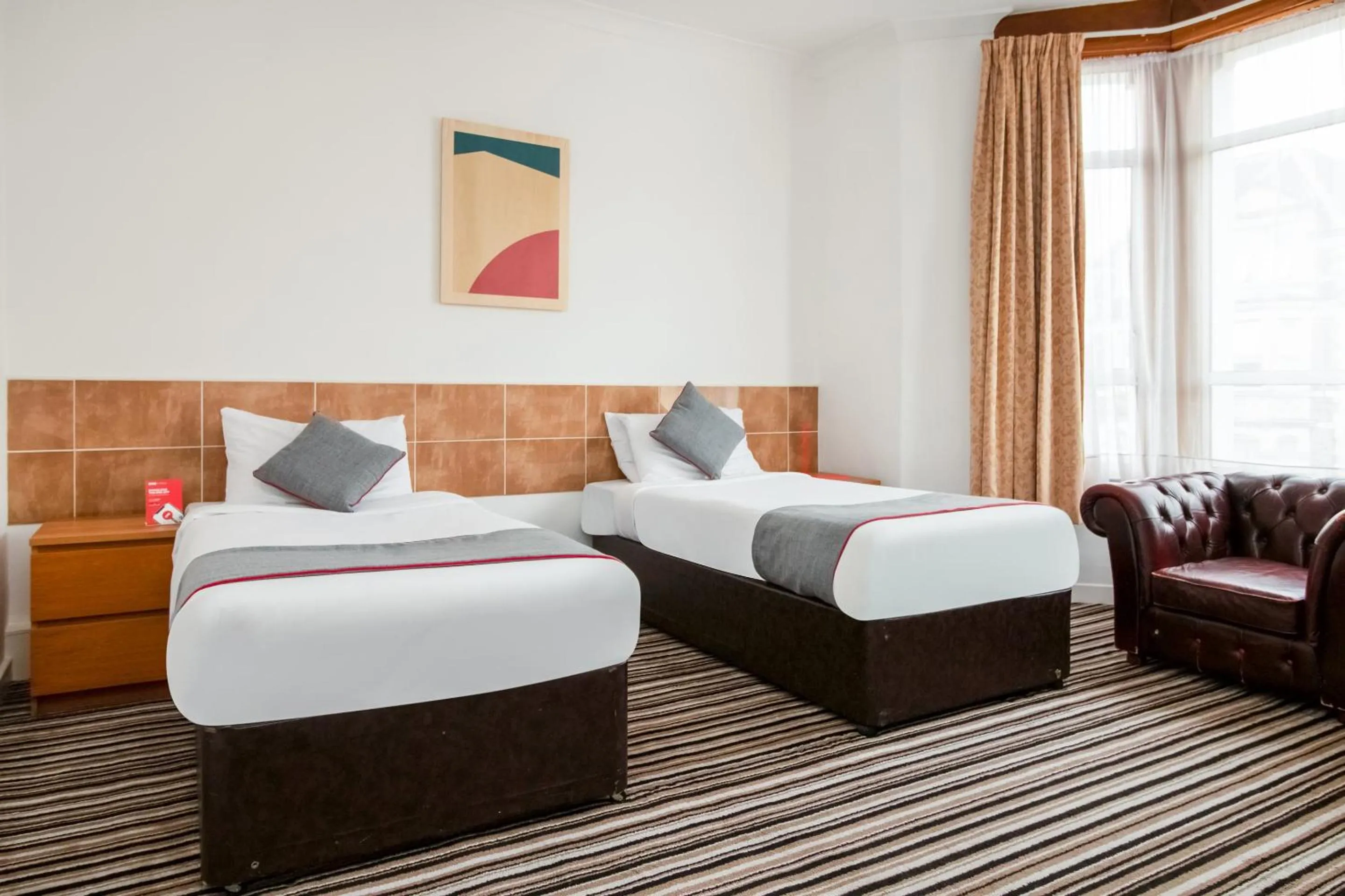 Bedroom, Bed in OYO Flagship Cardiff Central