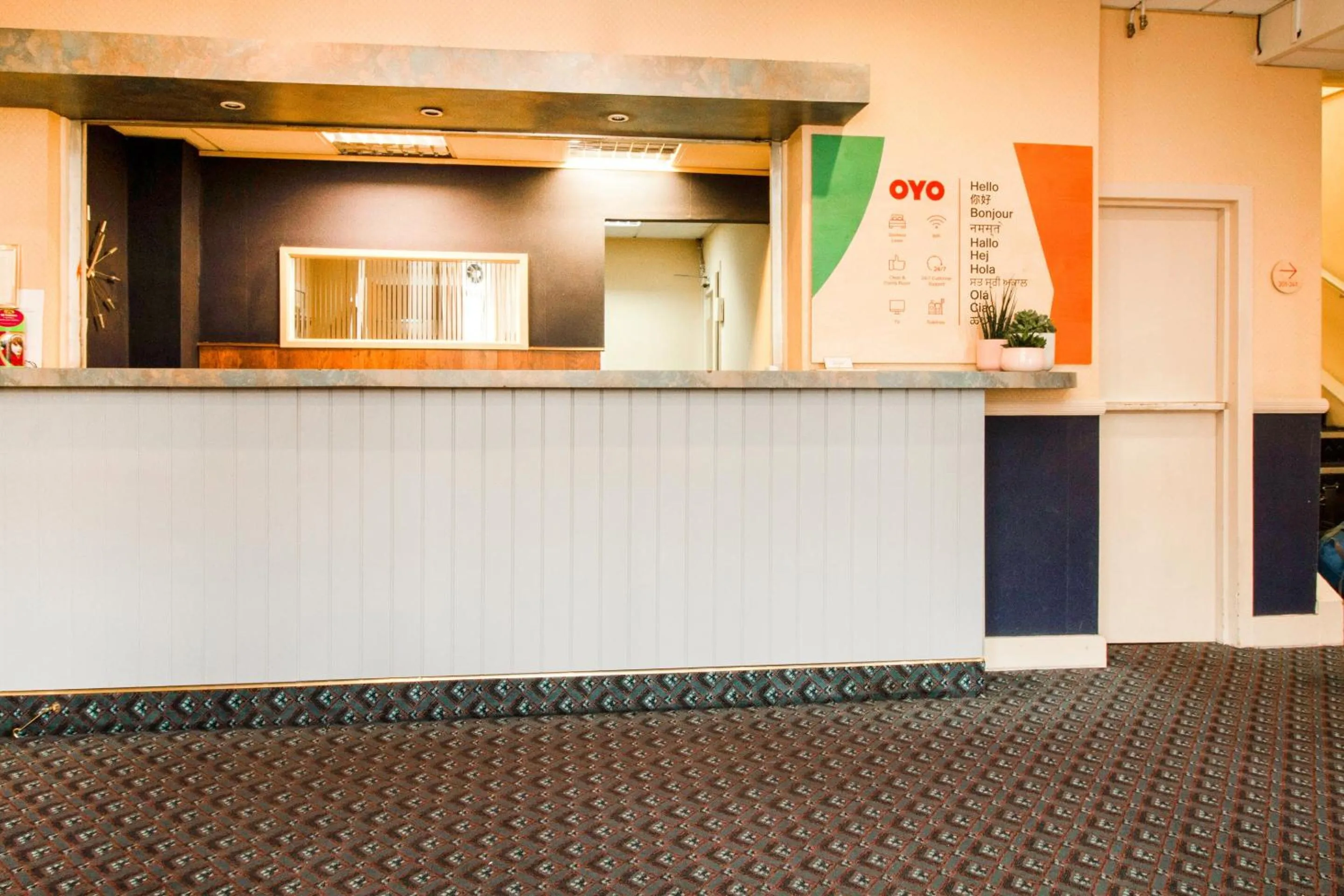 Lobby or reception in OYO Flagship Cardiff Central