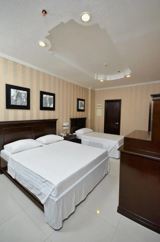 Bed in Hotel Formosa Daet