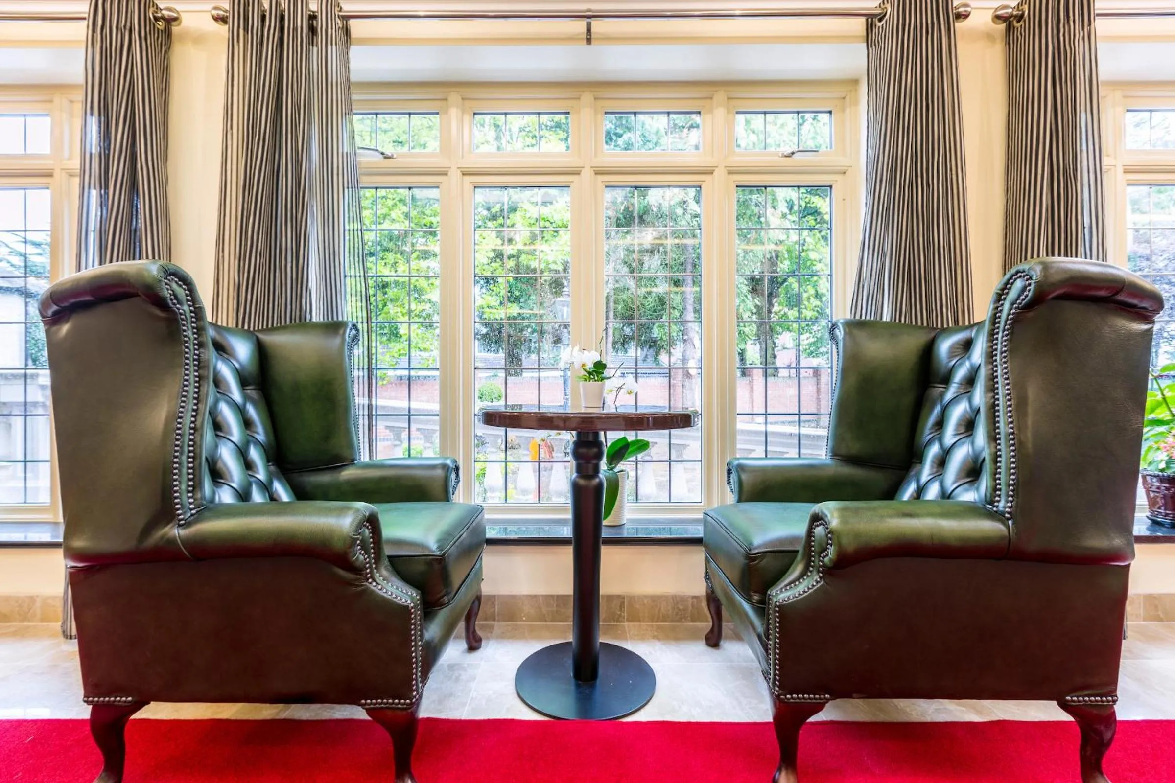 Lobby or reception in Linton Hotel Luton