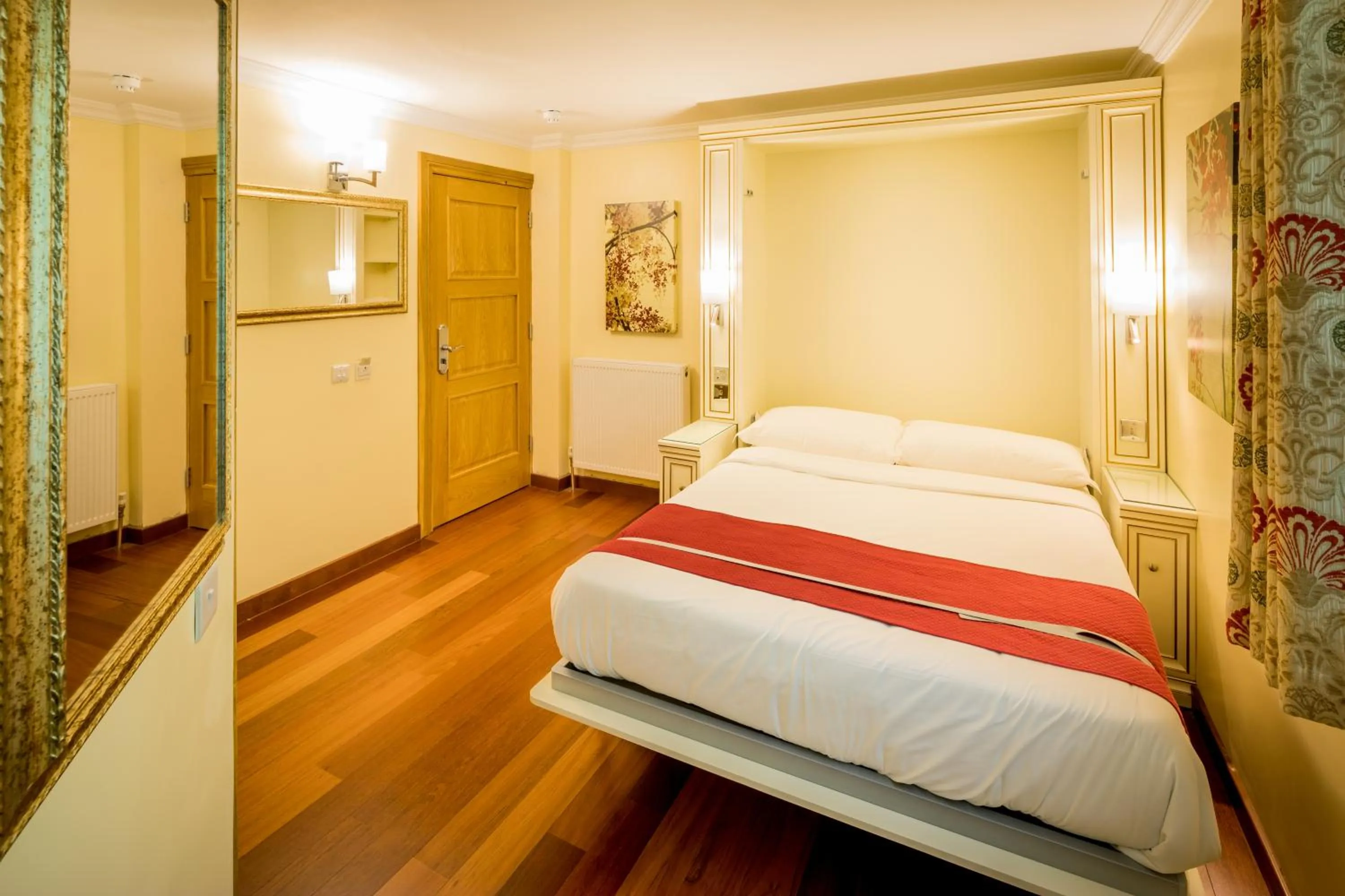 Bed in Linton Hotel Luton