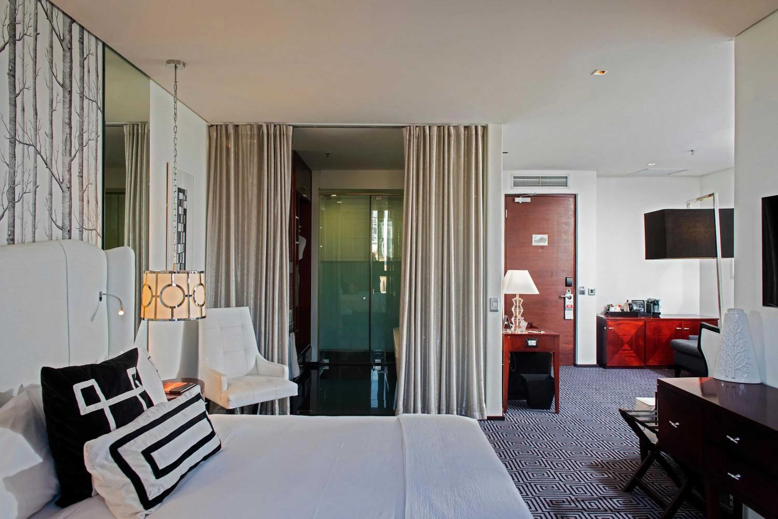 Photo of the whole room, Bed in DAVINCI Hotel on Nelson Mandela Square